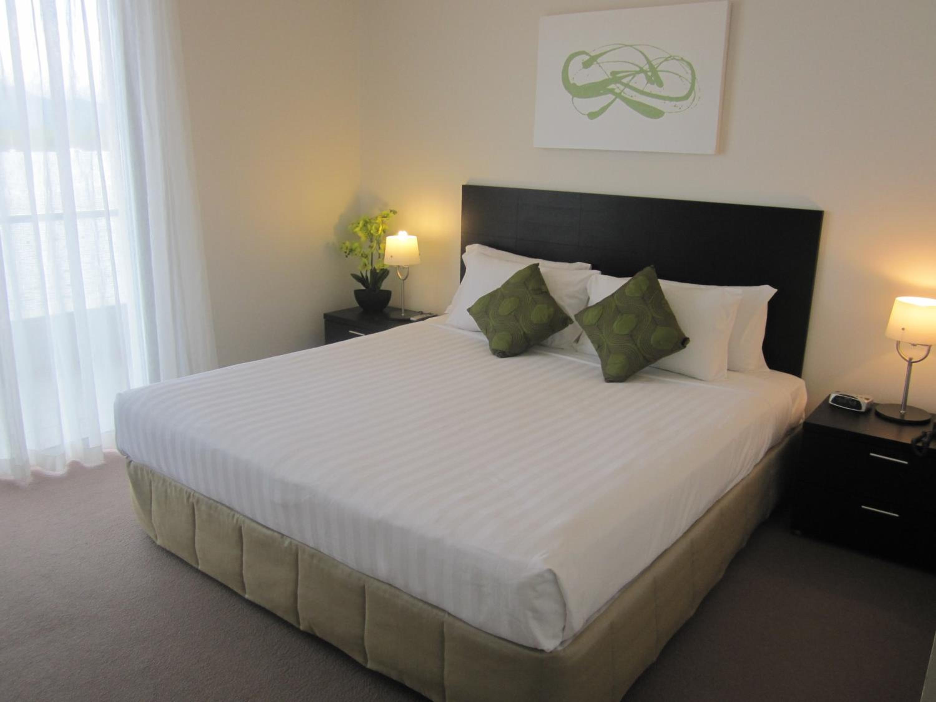 Double or Twin Room with Harbor View - Photo 9