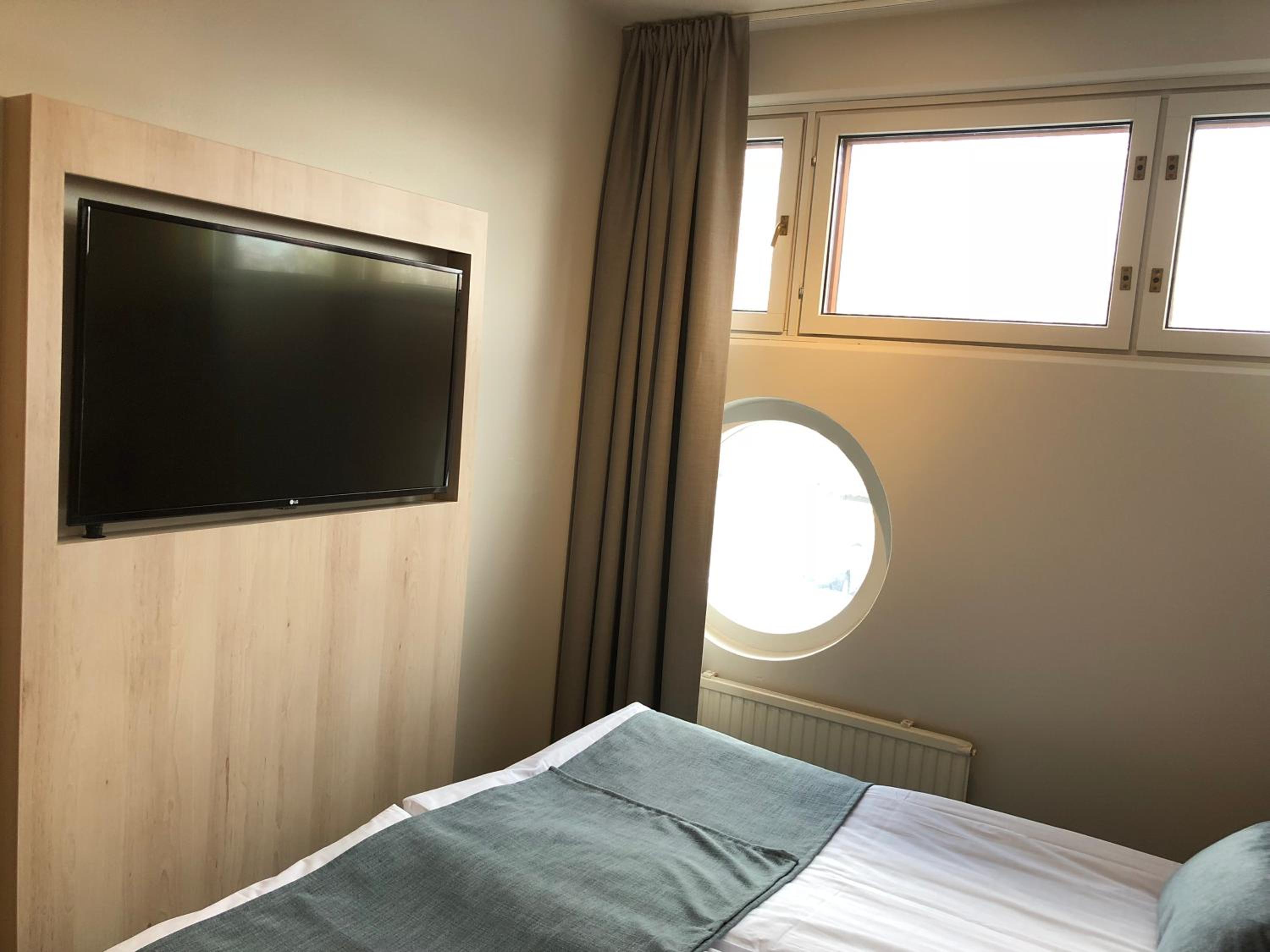 Standard Double Room - Photo 3