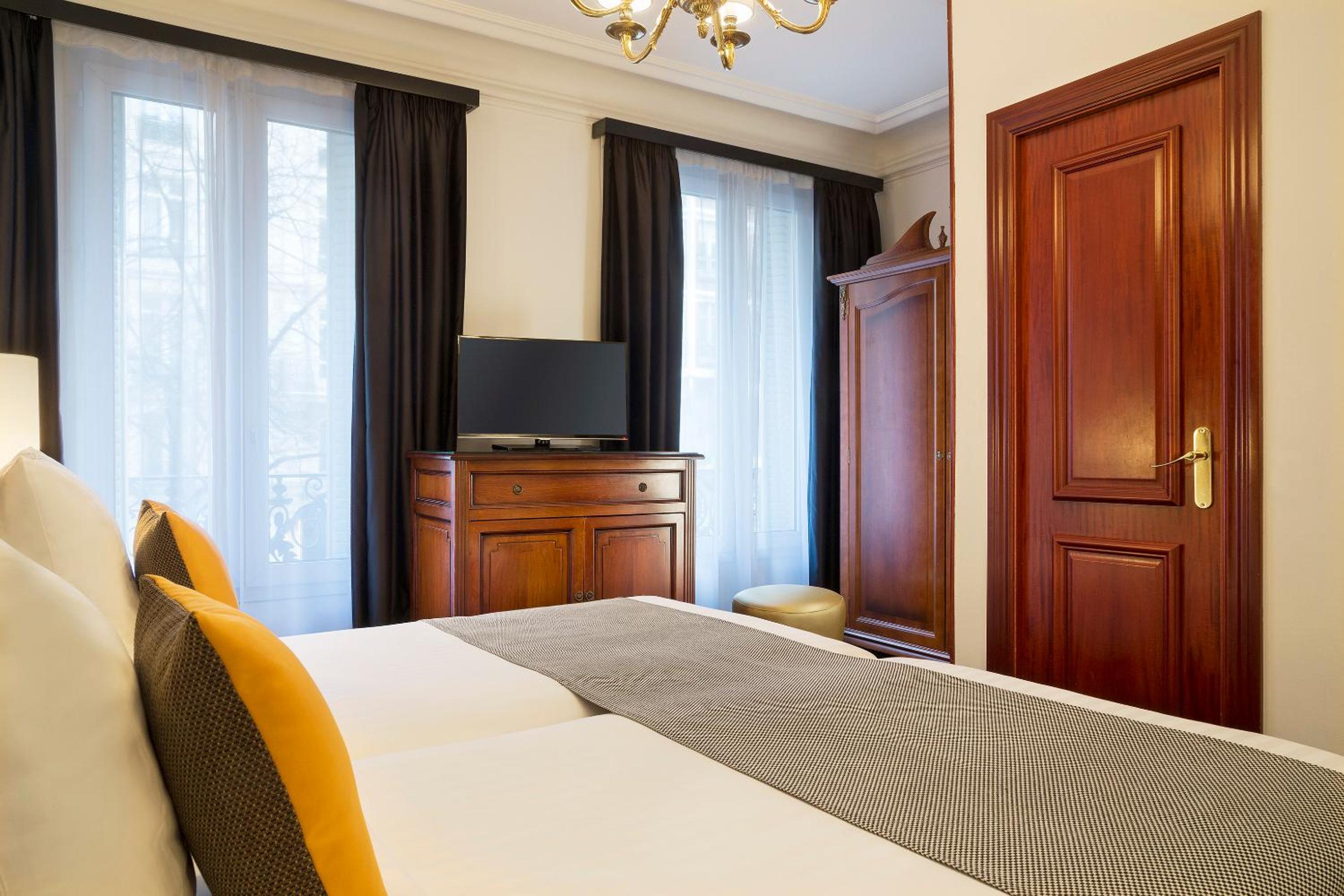 Melia Twin Room