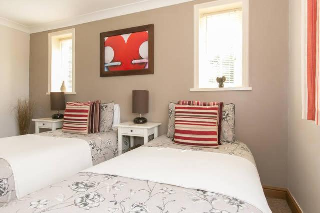 Double or Twin Room photo 2