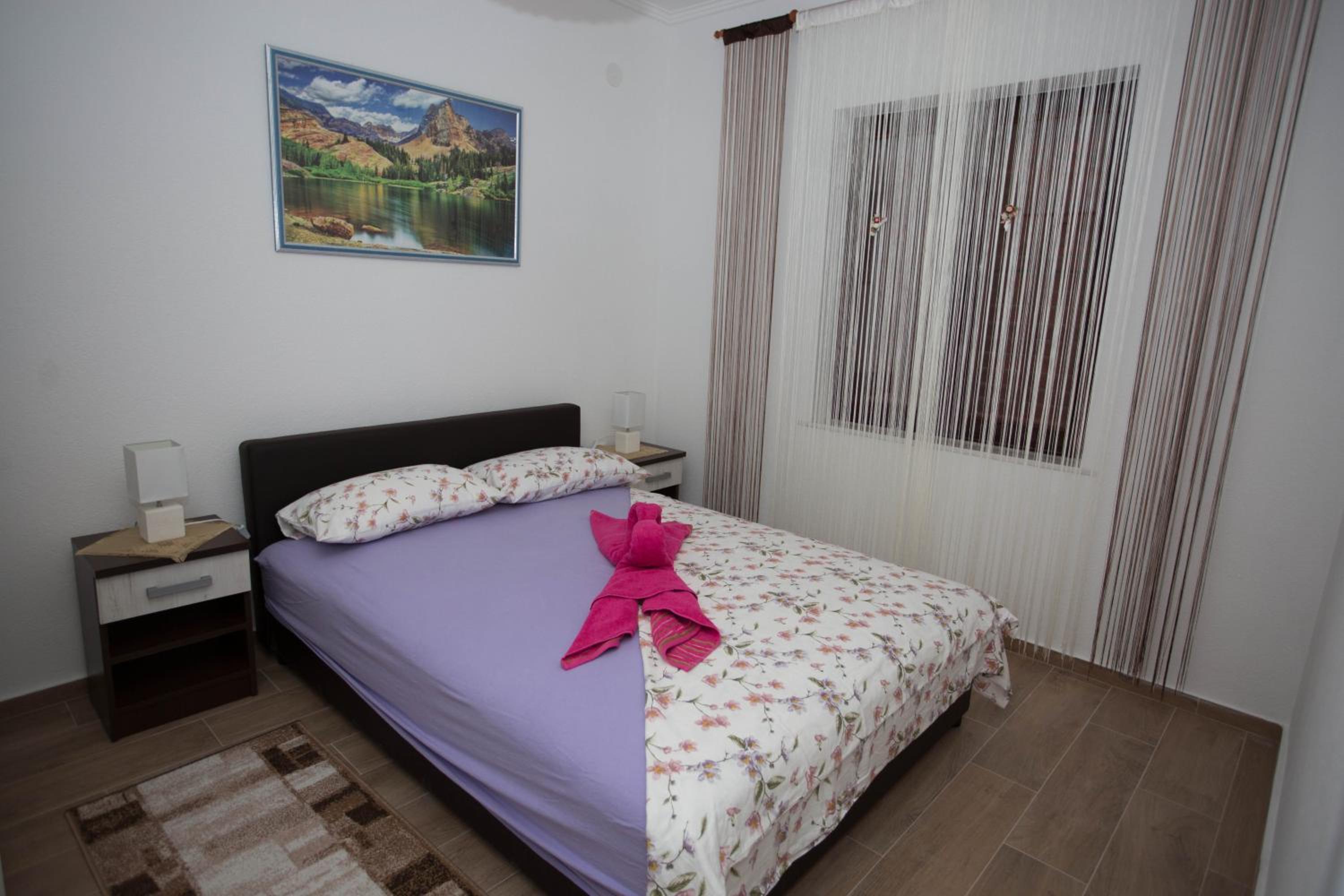 Apartment - Photo 13