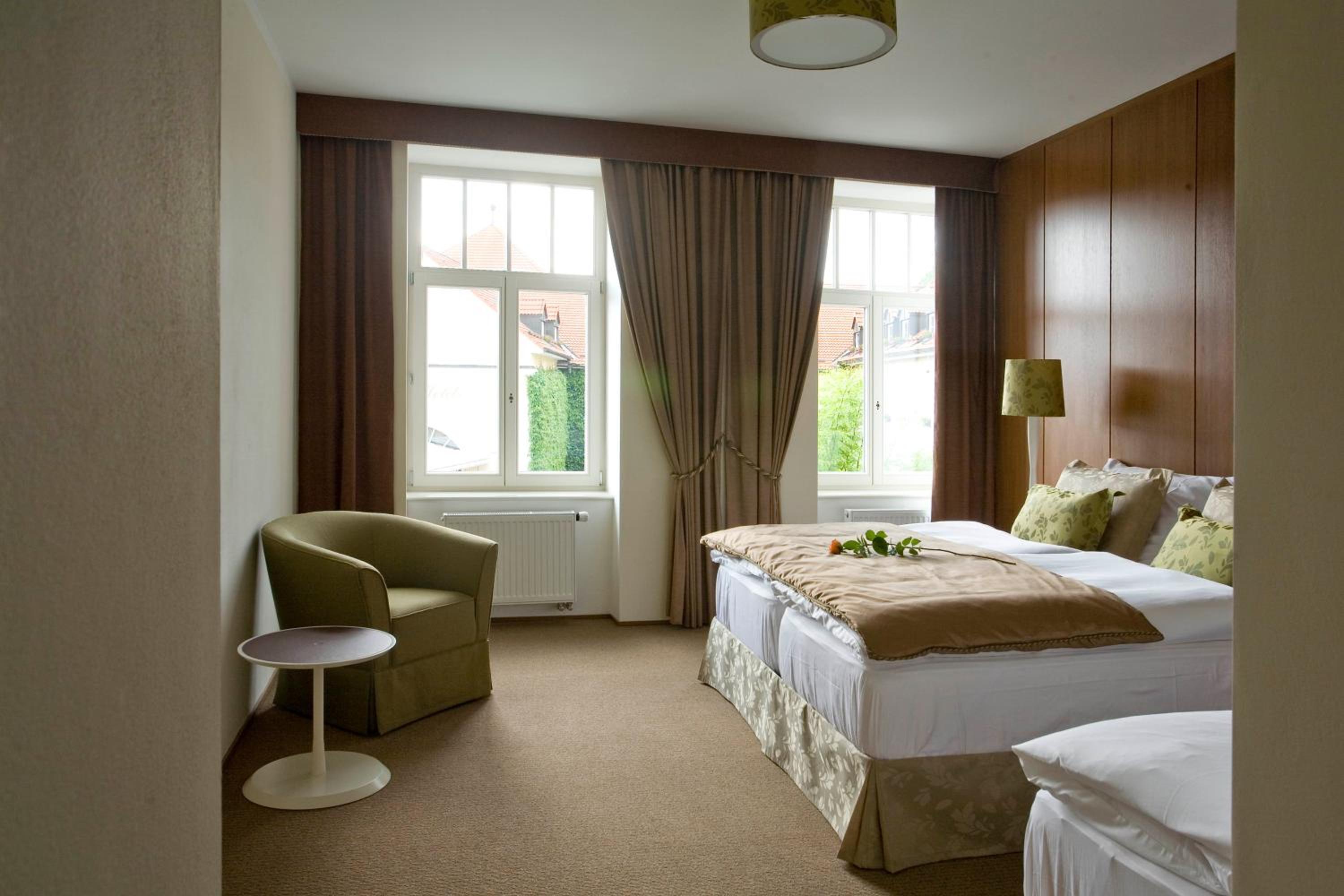 Royal Triple Room