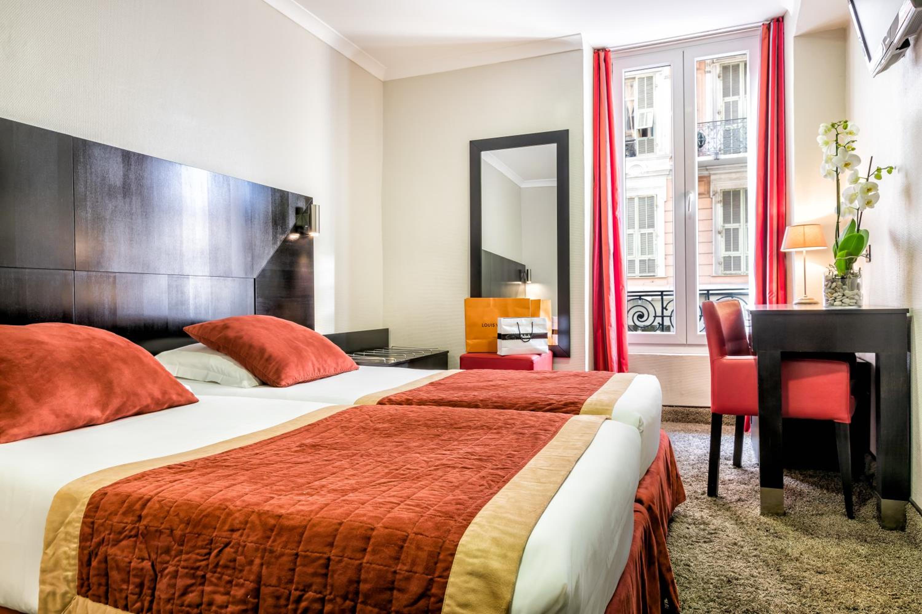 Superior Double Room - Photo 7