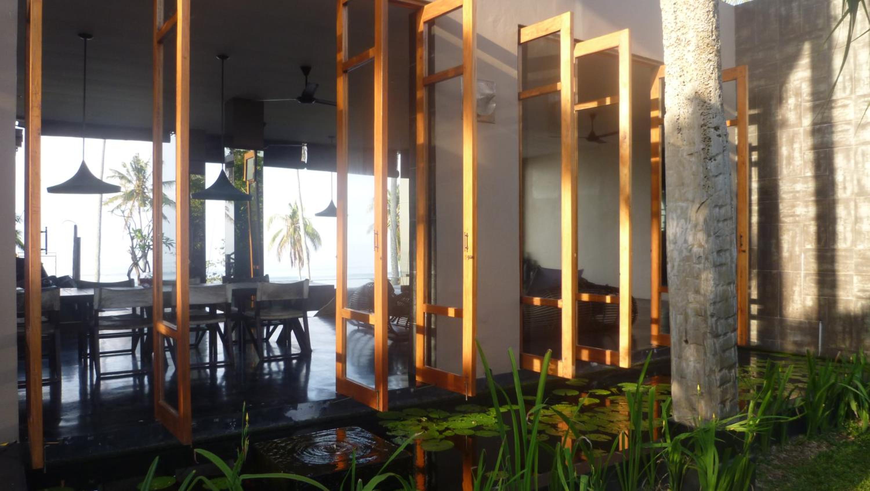 Villa - Beach Front