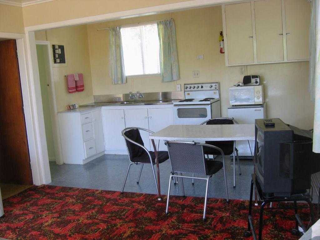 Family Room - Photo 1