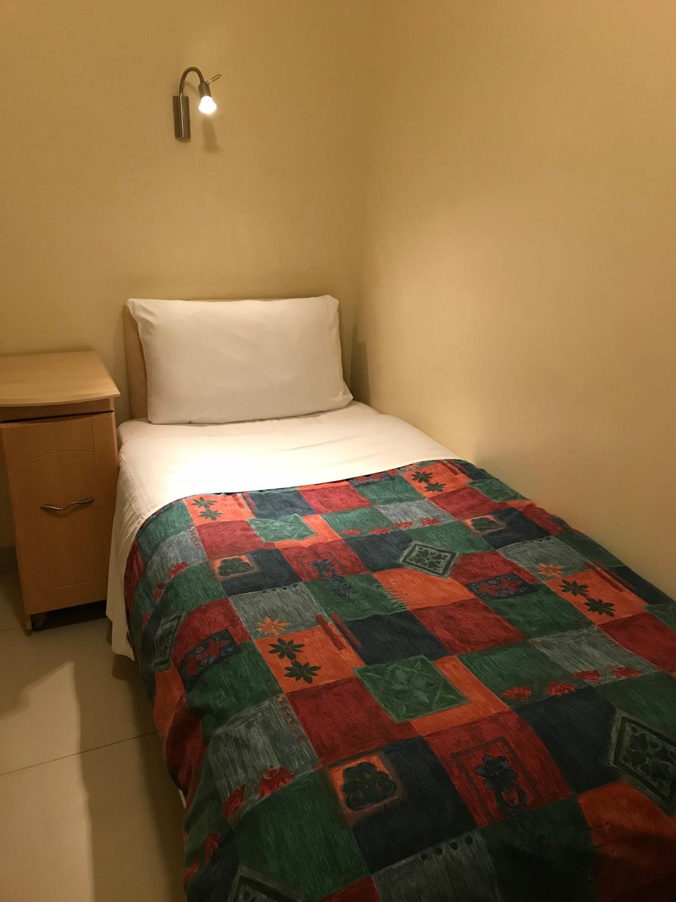 Single En Suite in Basement Room Only