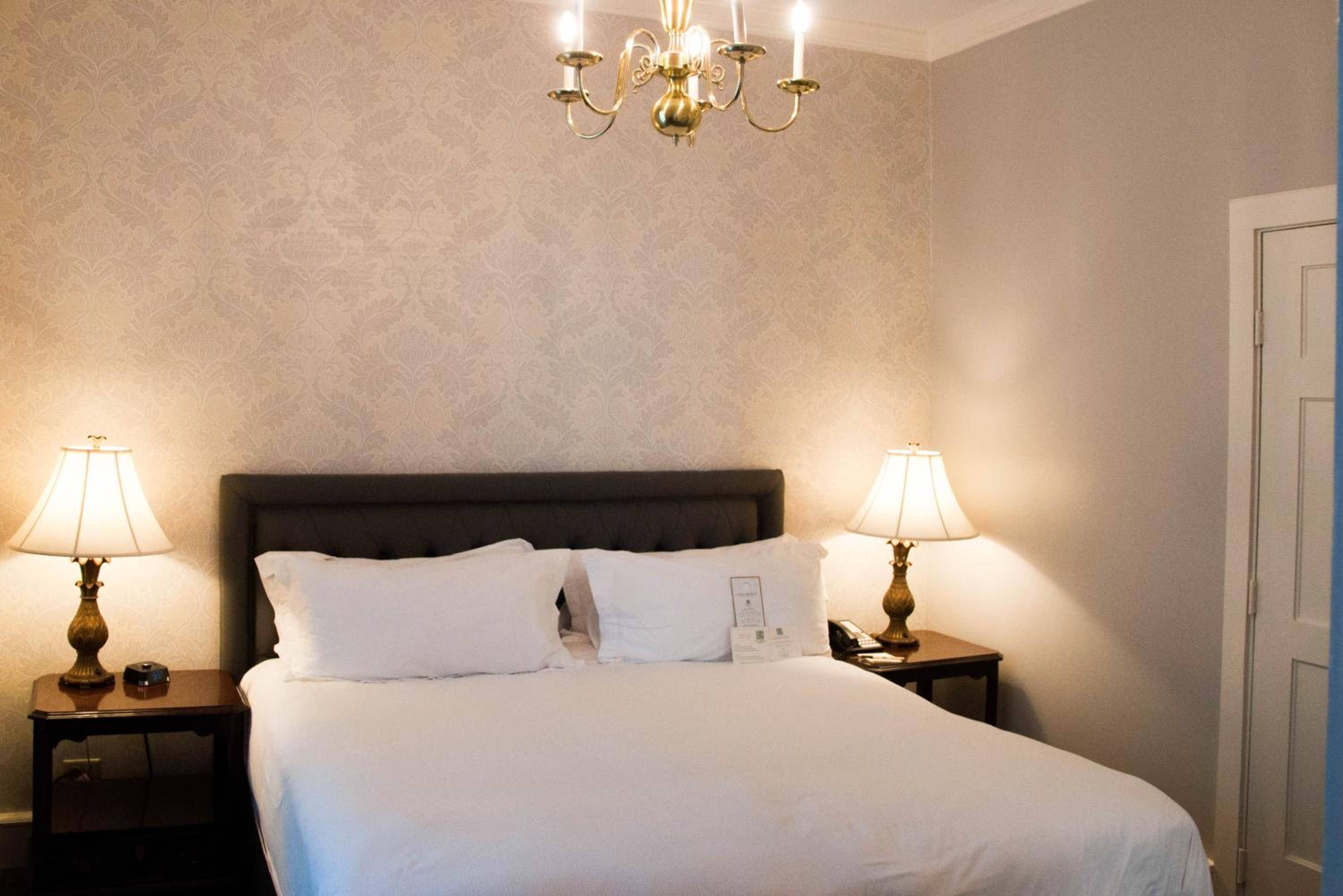 Standard Double Room photo 2