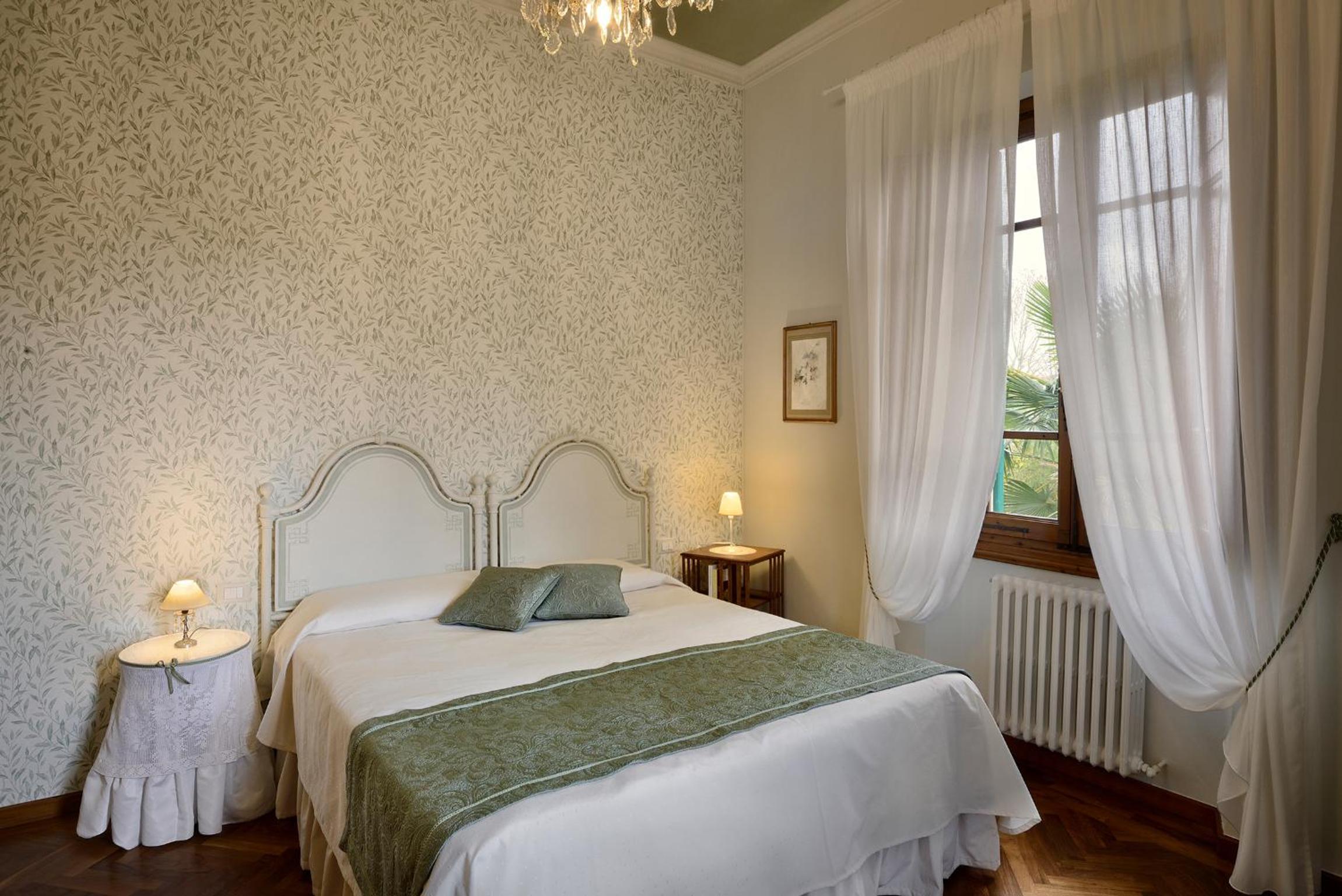 Superior Double or Twin Room with Garden View photo 2
