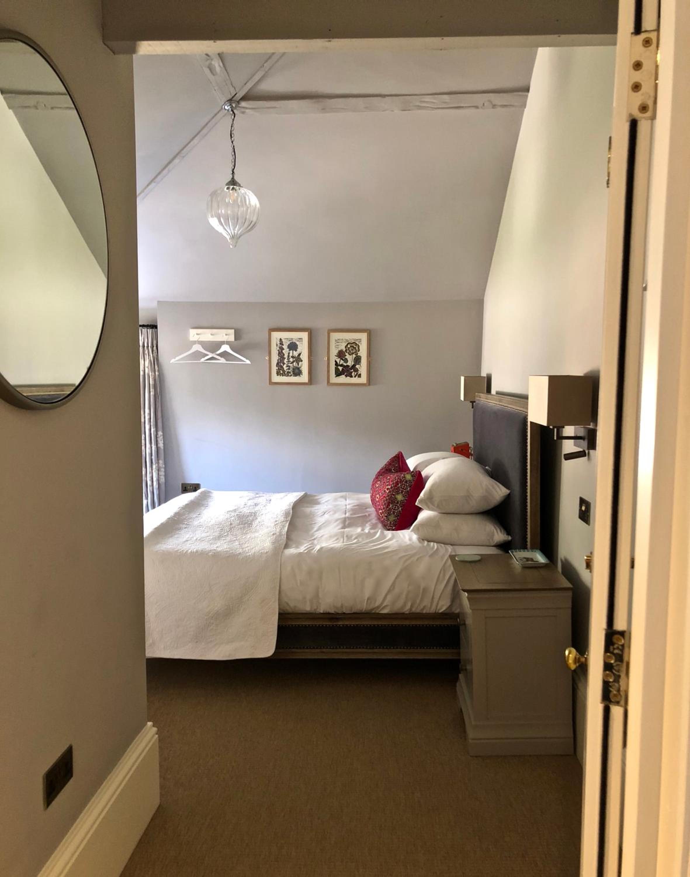 Bedroom 10  photo 1
