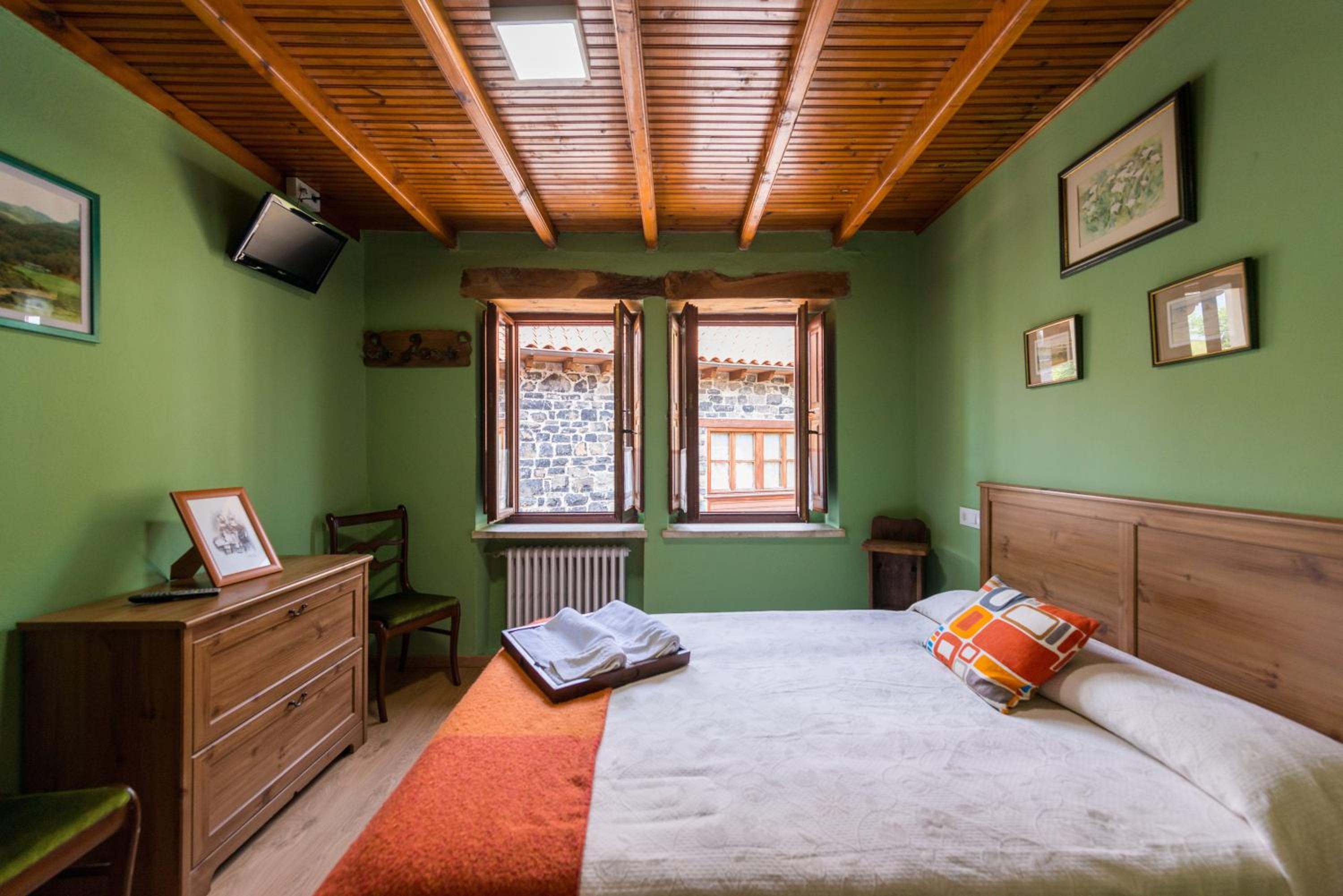 Double Room - Photo 1