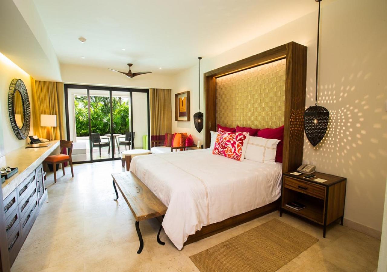 Preferred Club Junior Suite Swim Out King