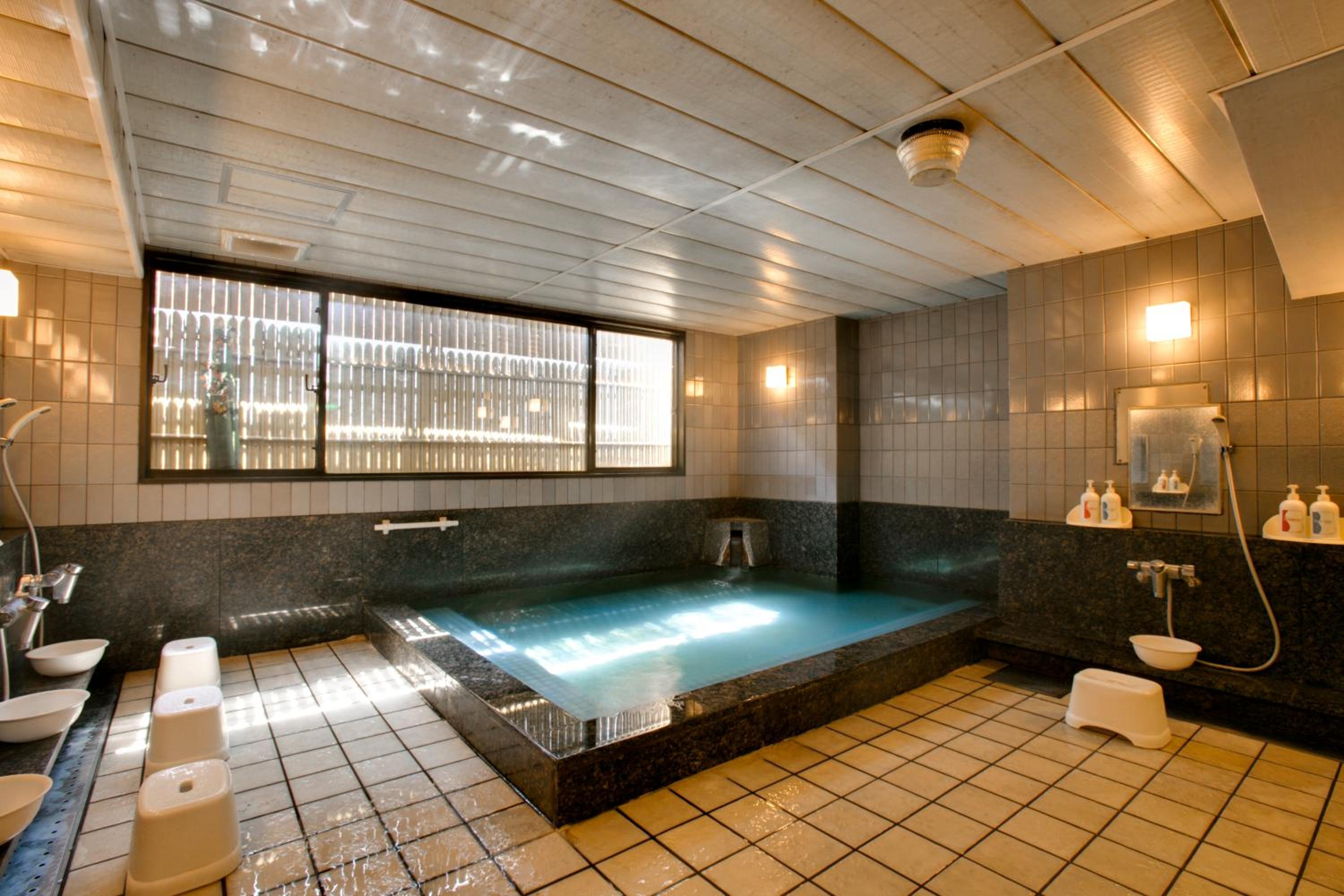 Japanese-Style Room with Shared Bathroom and Toilet - Non-Smoking photo 3