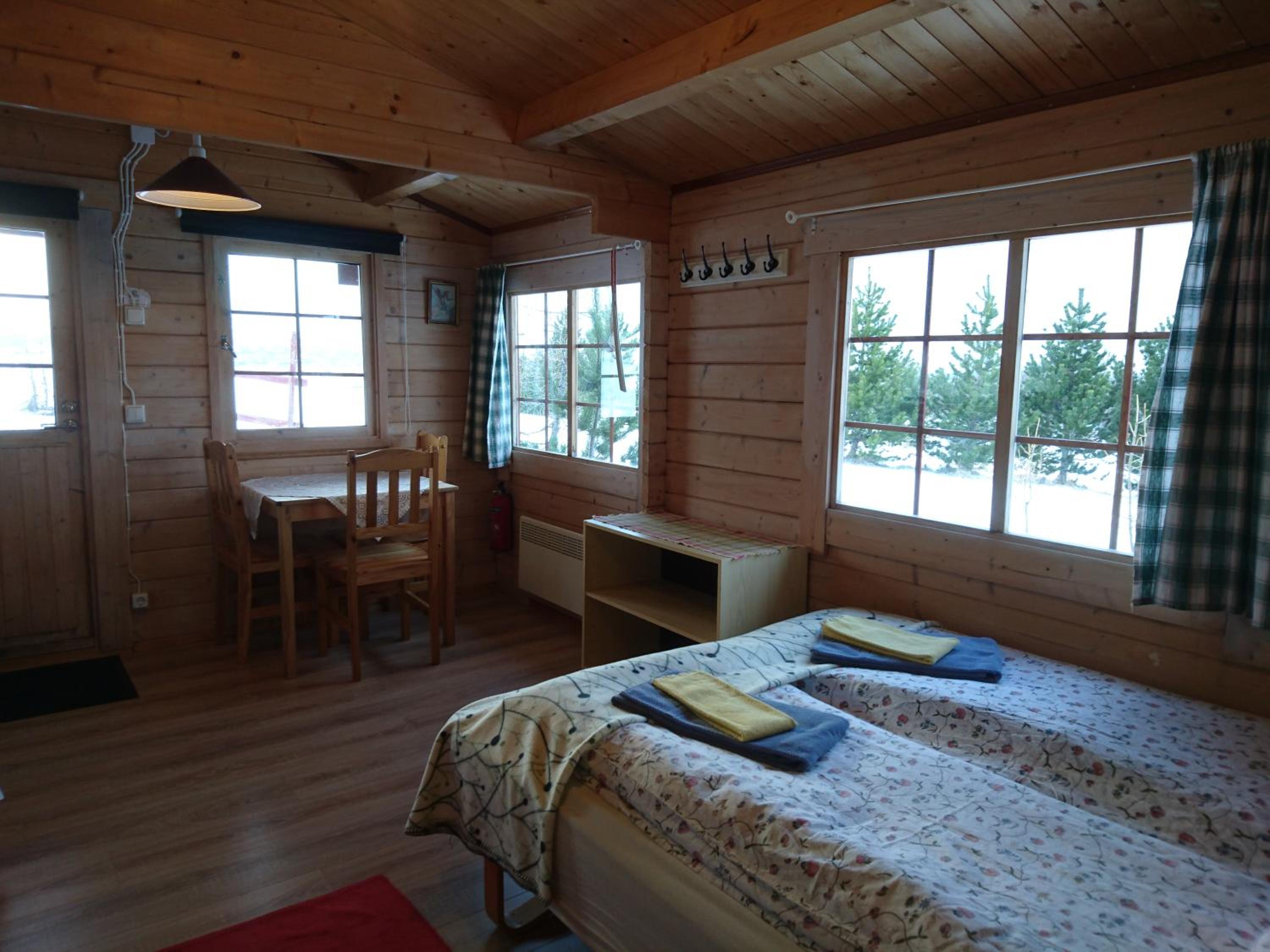 Cottage with Private Toilet - Photo 15