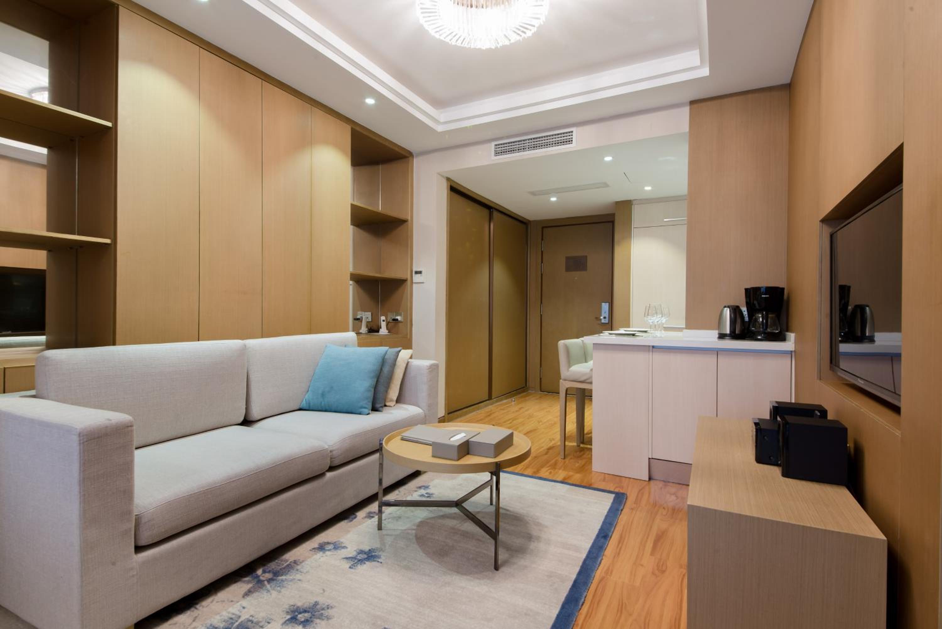 Studio Apartment