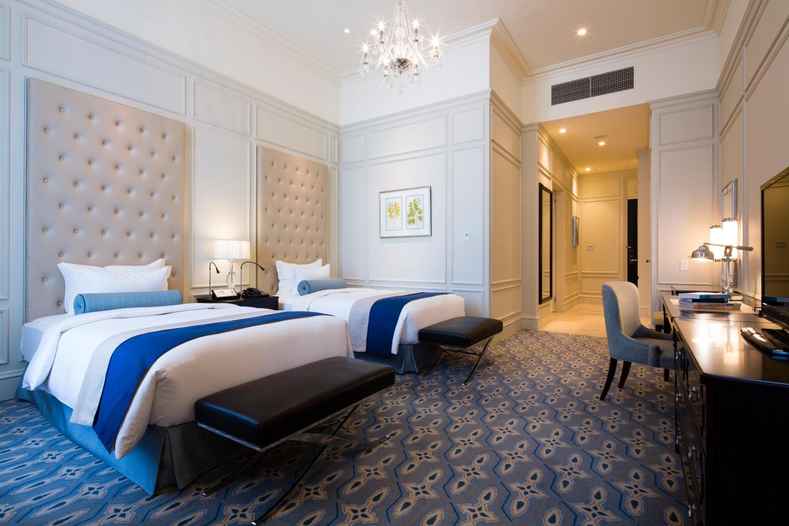 Junior Suite Twin – Non-Smoking photo