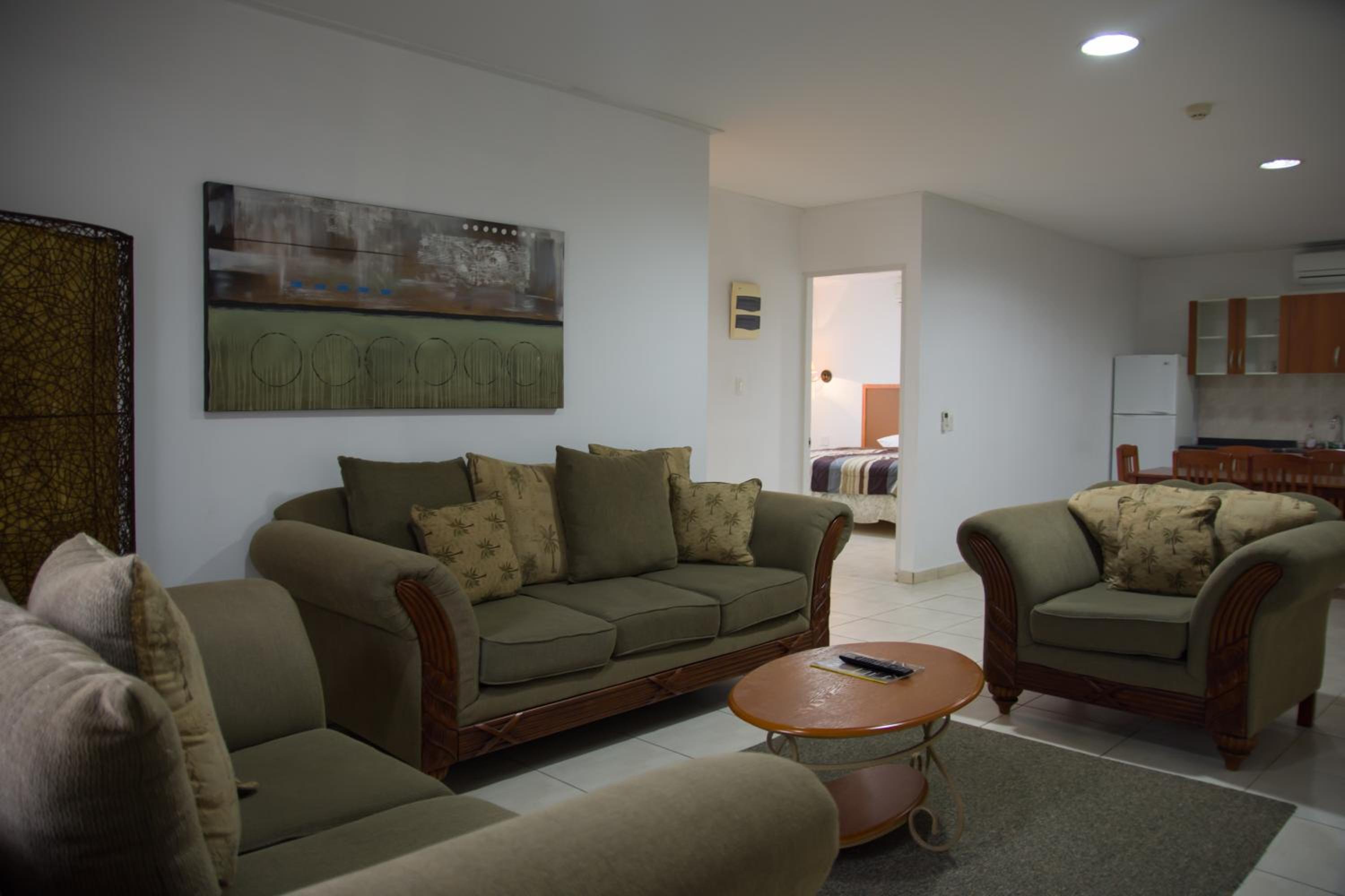 Two-Bedroom Suite photo 3