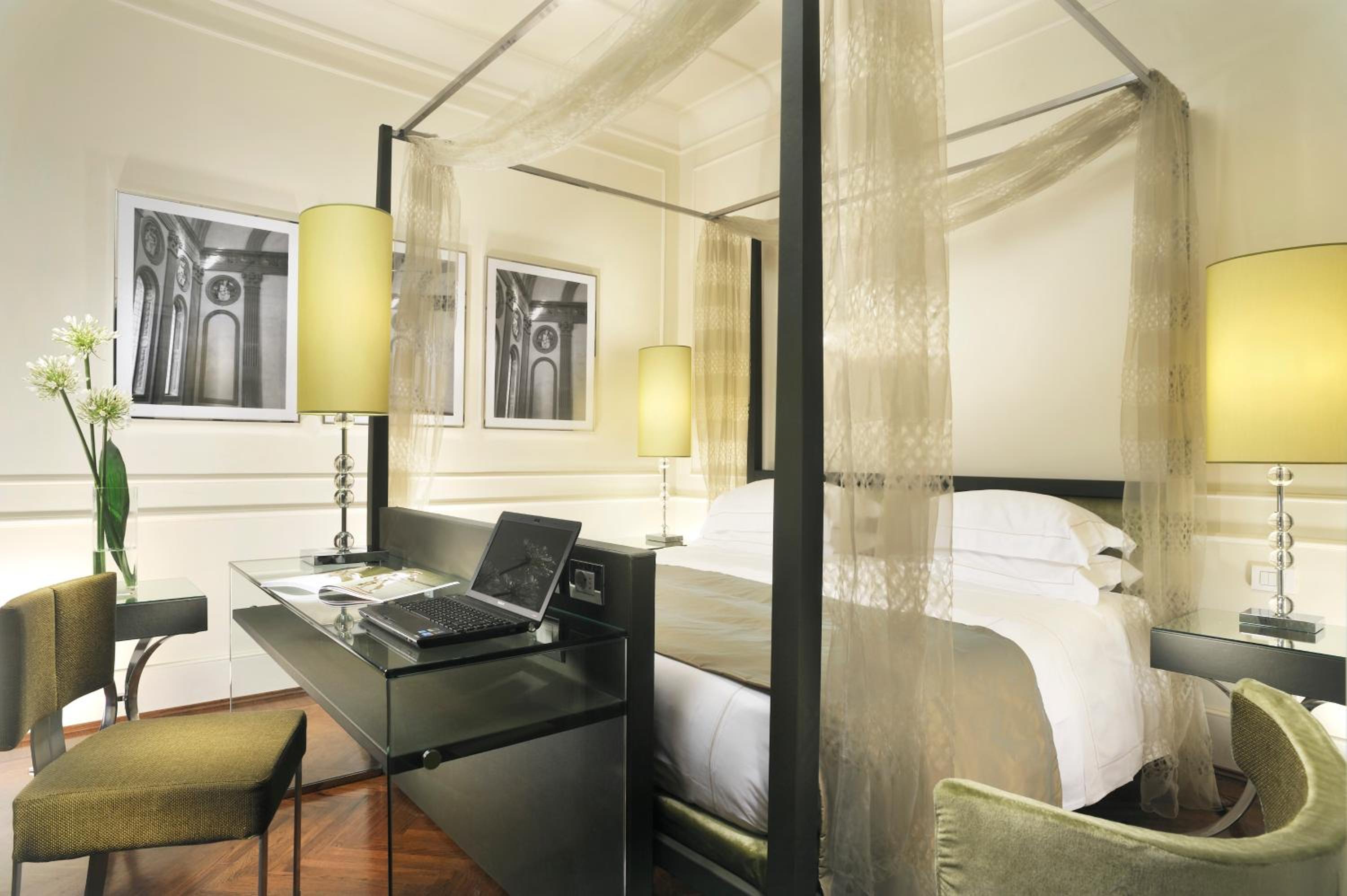 Junior Suite Executive - City View