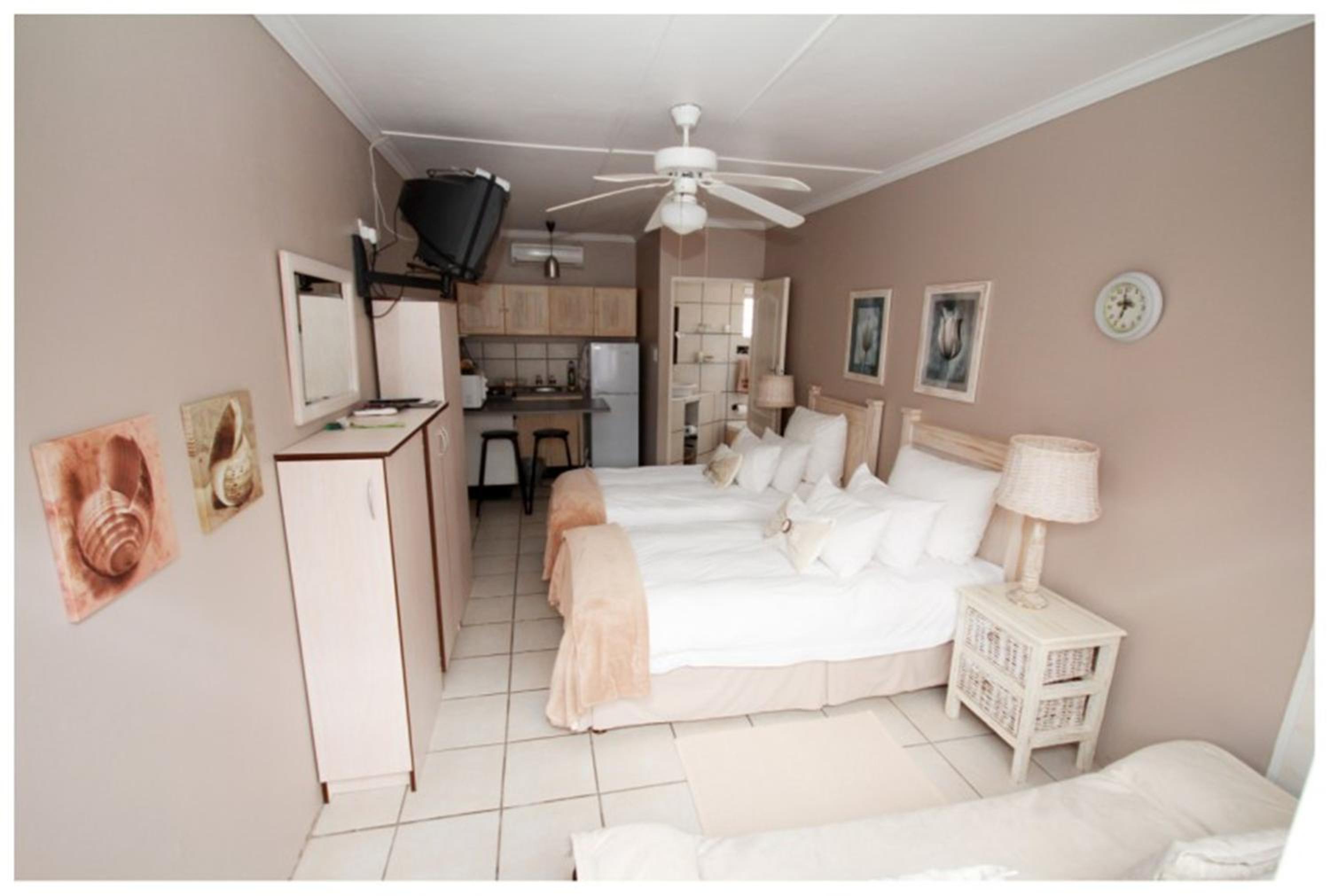 Standard Double Room photo 1