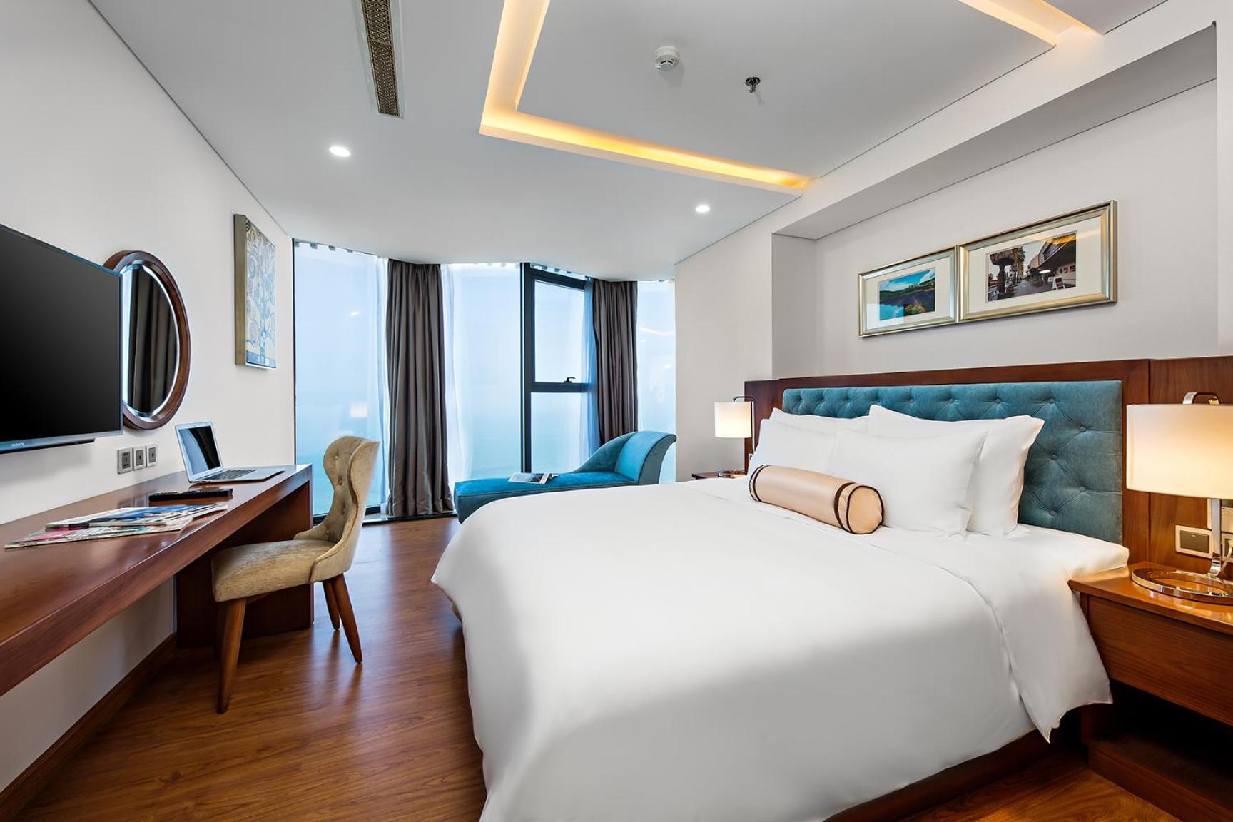 Apartment with Sea View photo 1