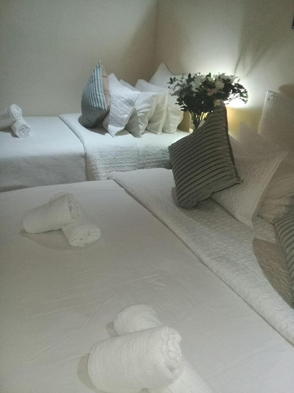 Standard Double or Twin Room with Balcony - Photo 1