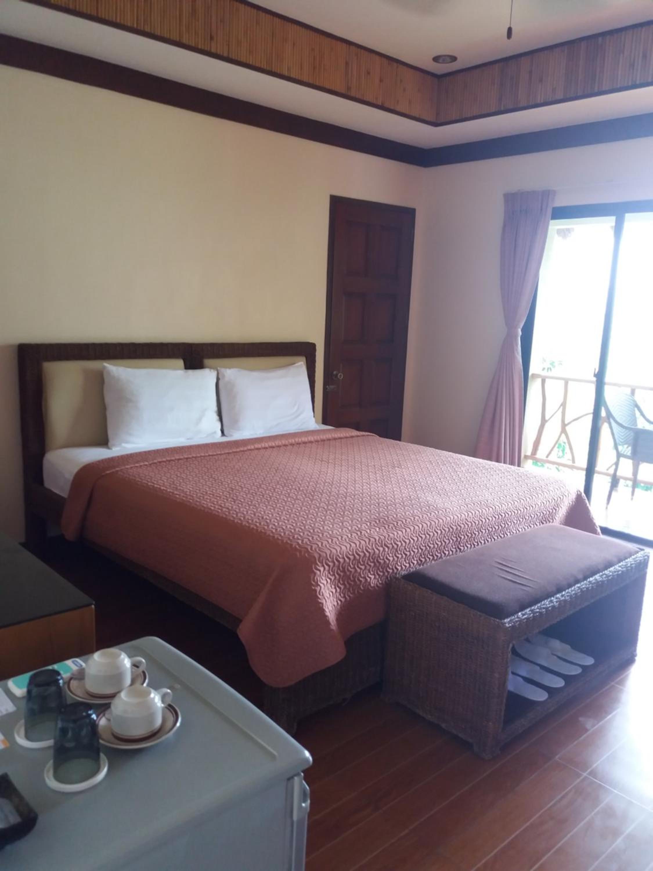 Deluxe Mountain View - Photo 1