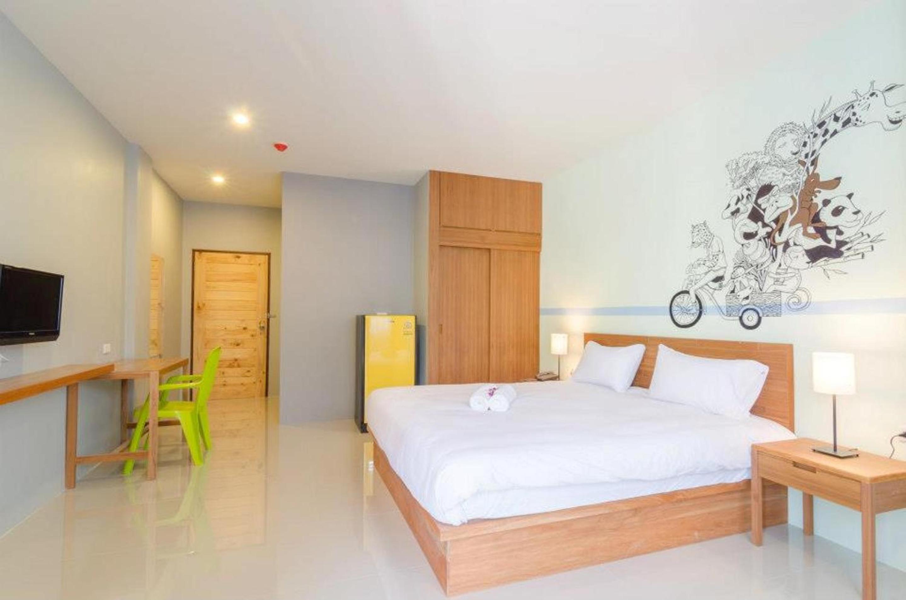 Standard Double or Twin Room - Photo 2