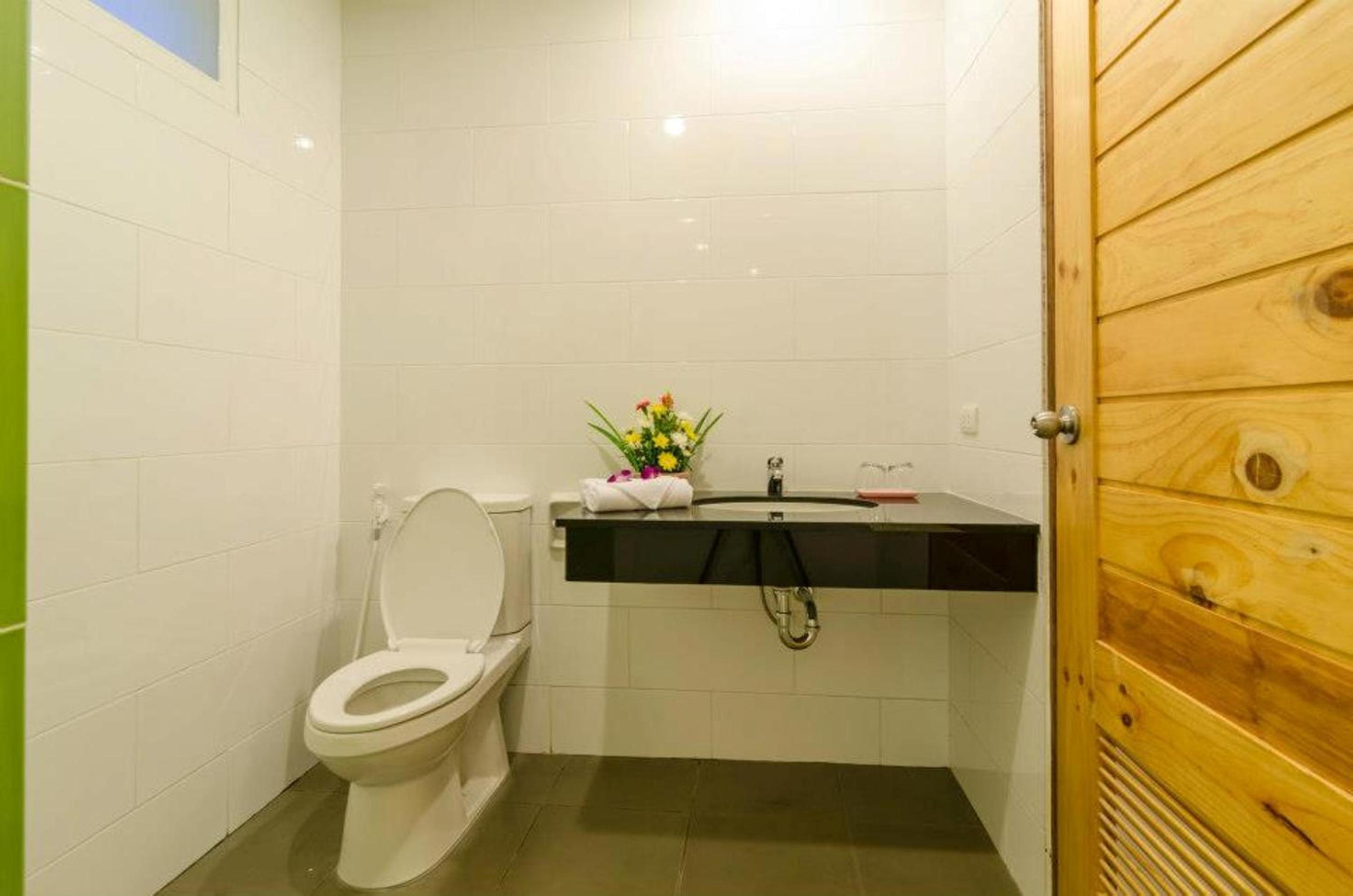 Standard Double or Twin Room - Photo 4