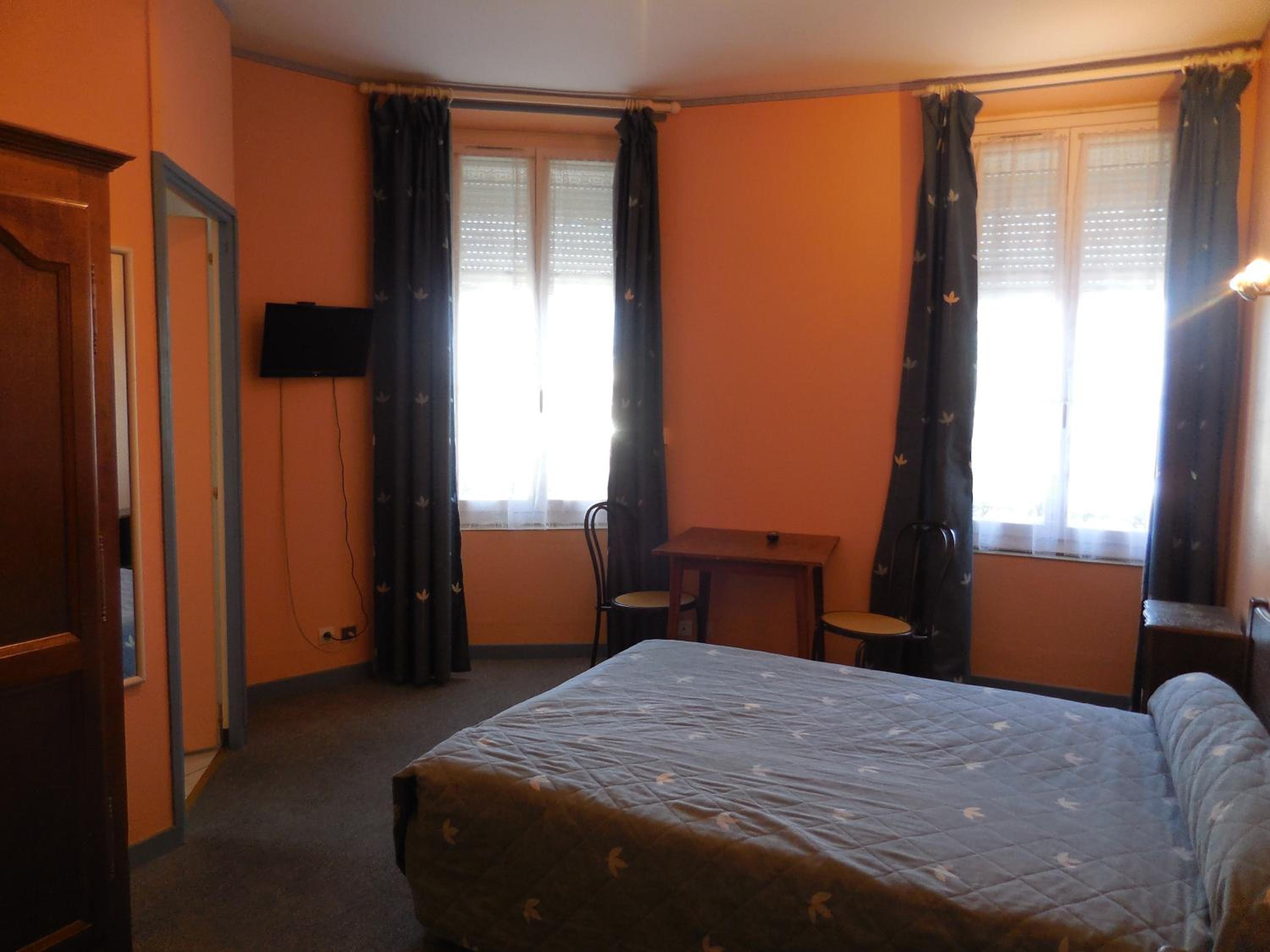 Double Room - Photo 1