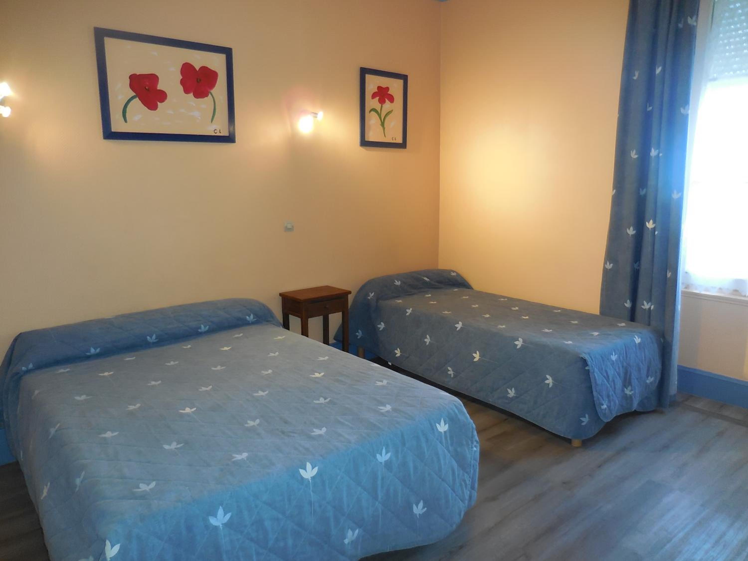 Triple Room with City View - Photo 1