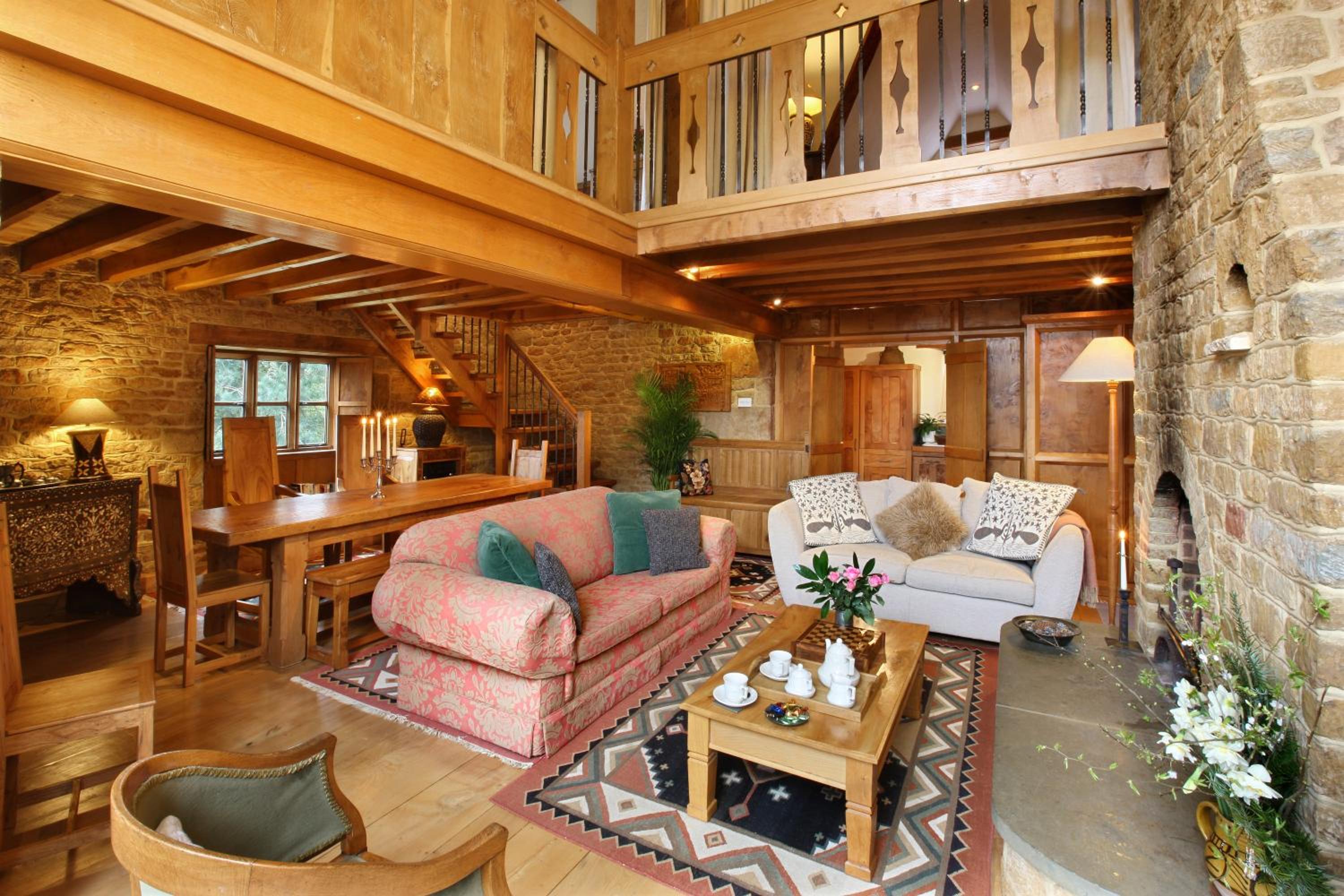 Two-Bedroom House - Photo 1