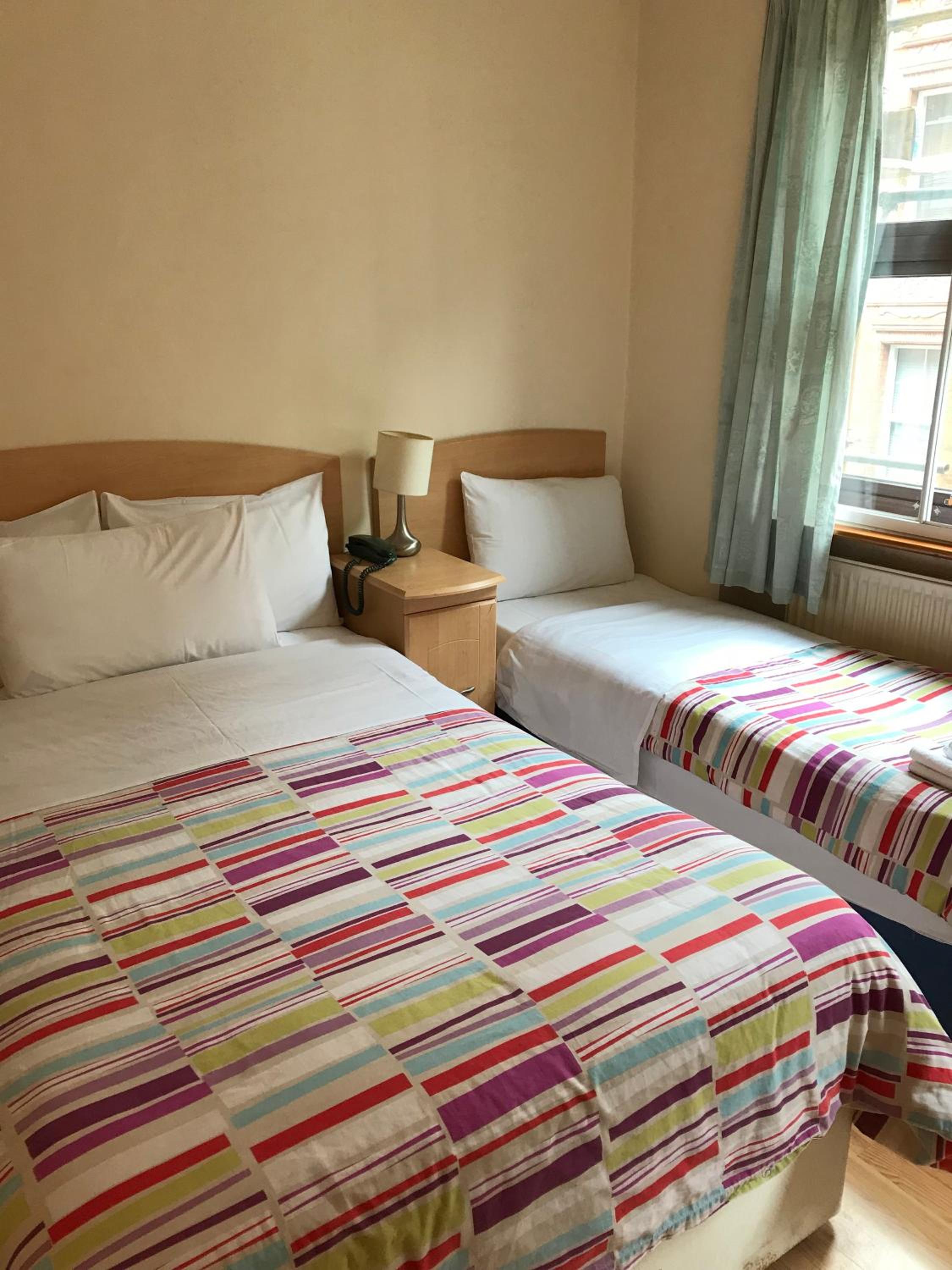 Triple Room with Private Bathroom