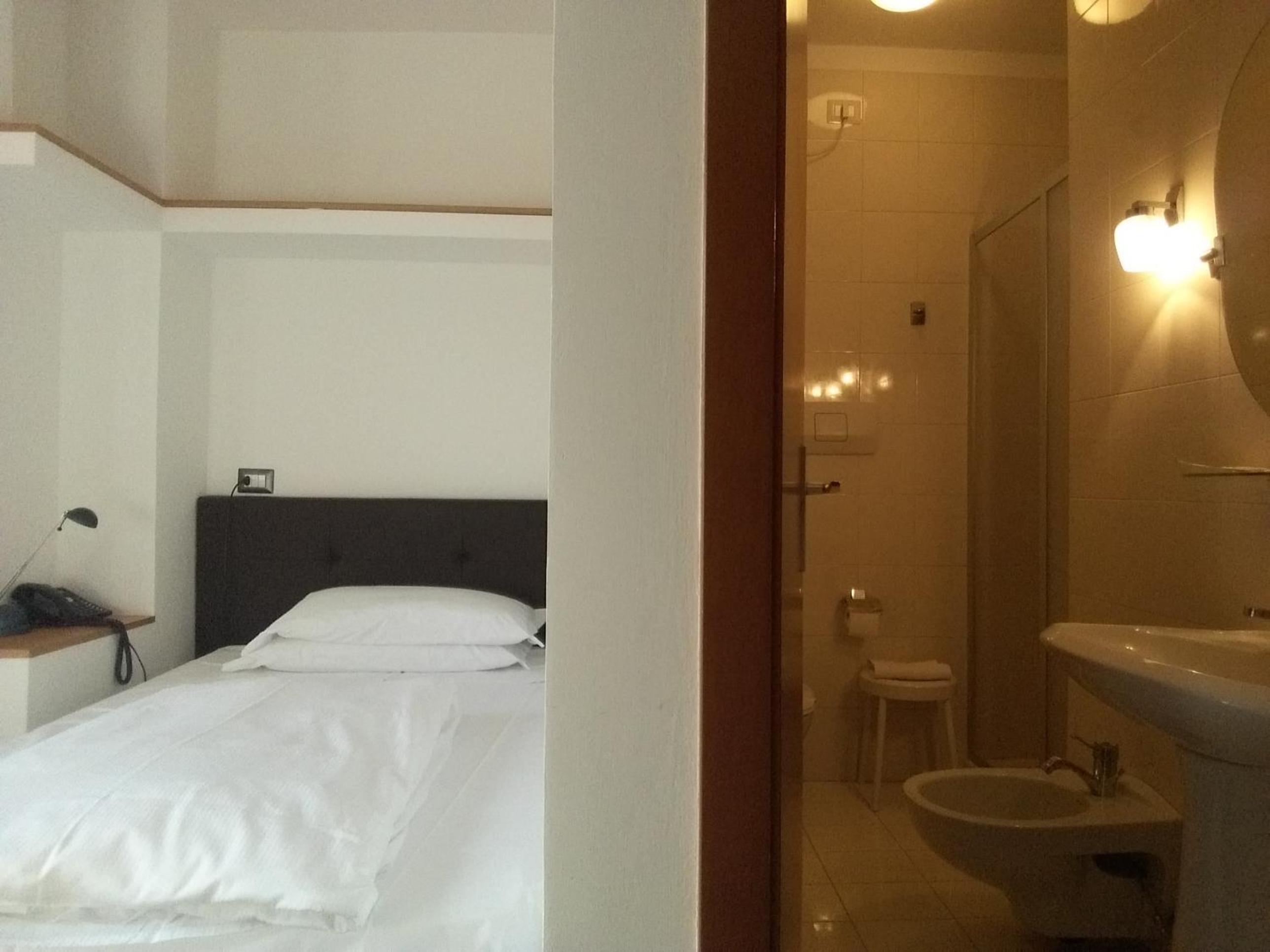 Superior Single Room photo 2