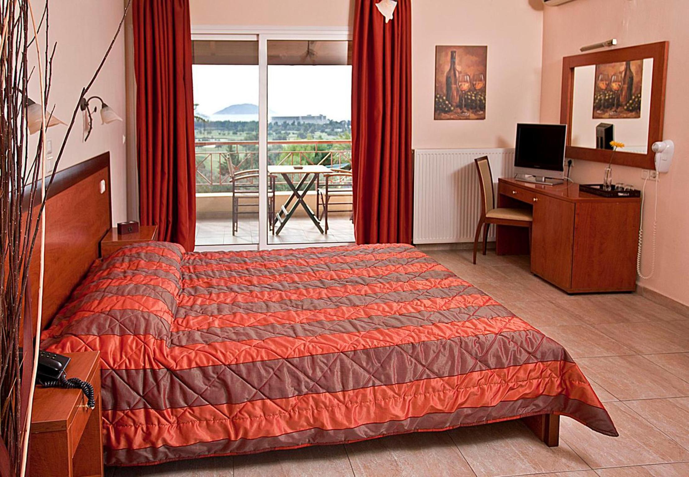 Standard Double Room with Garden or Sea View photo 2