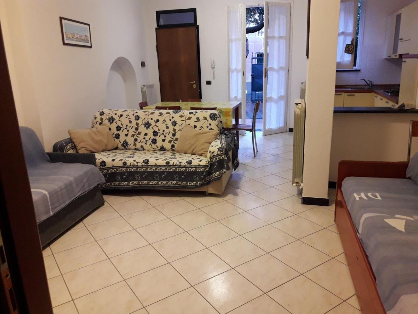 Apartment - Ground Floor photo 2