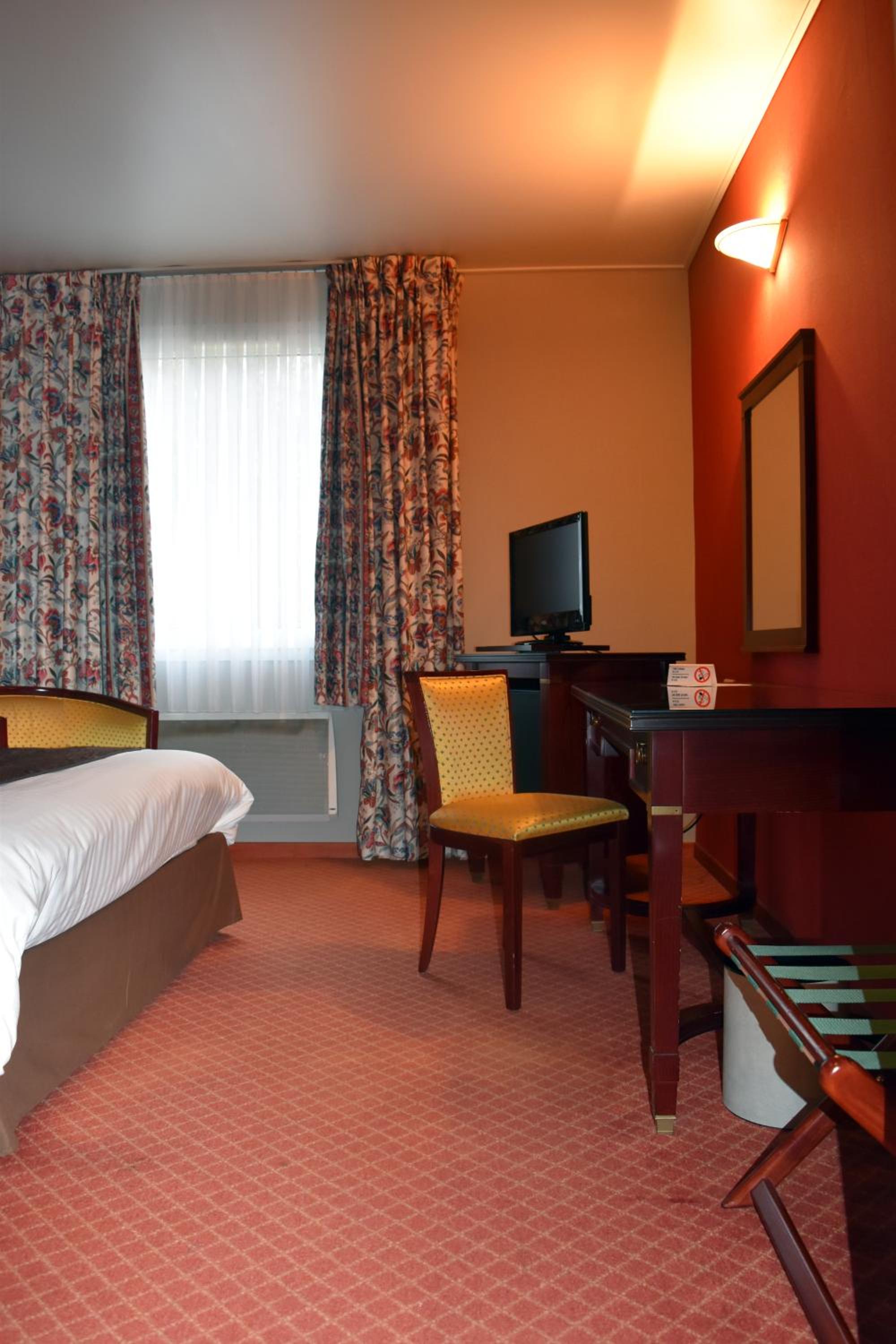 Double Room - Photo 1