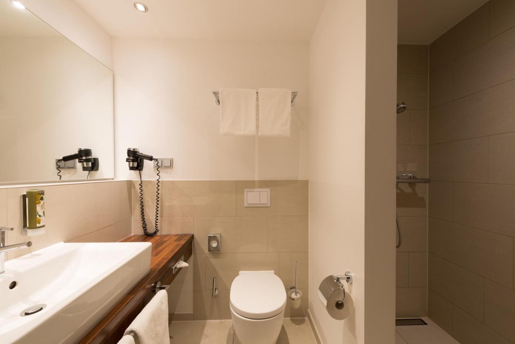 Premium Double Room - Photo 2