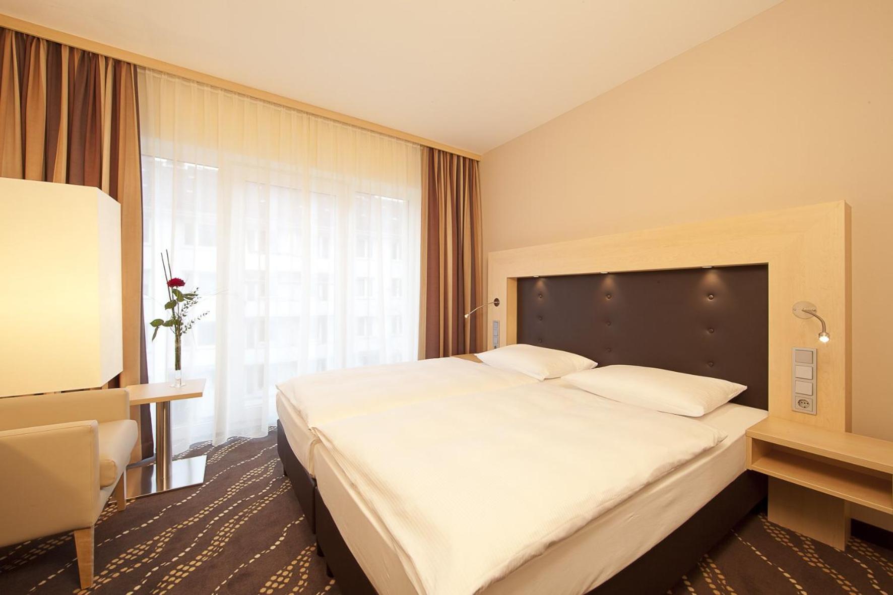 Standard Double Room - Photo 3