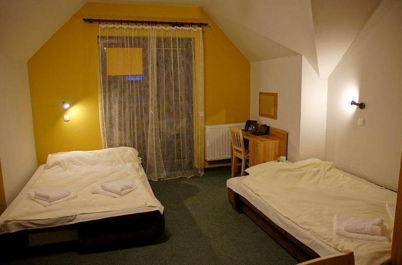 Double or Twin Room photo 2