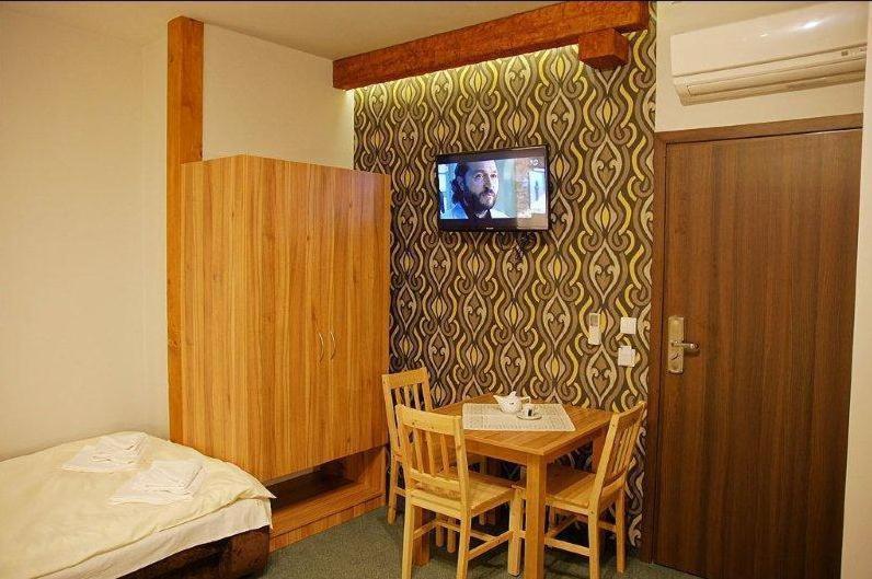 Double or Twin Room photo 1