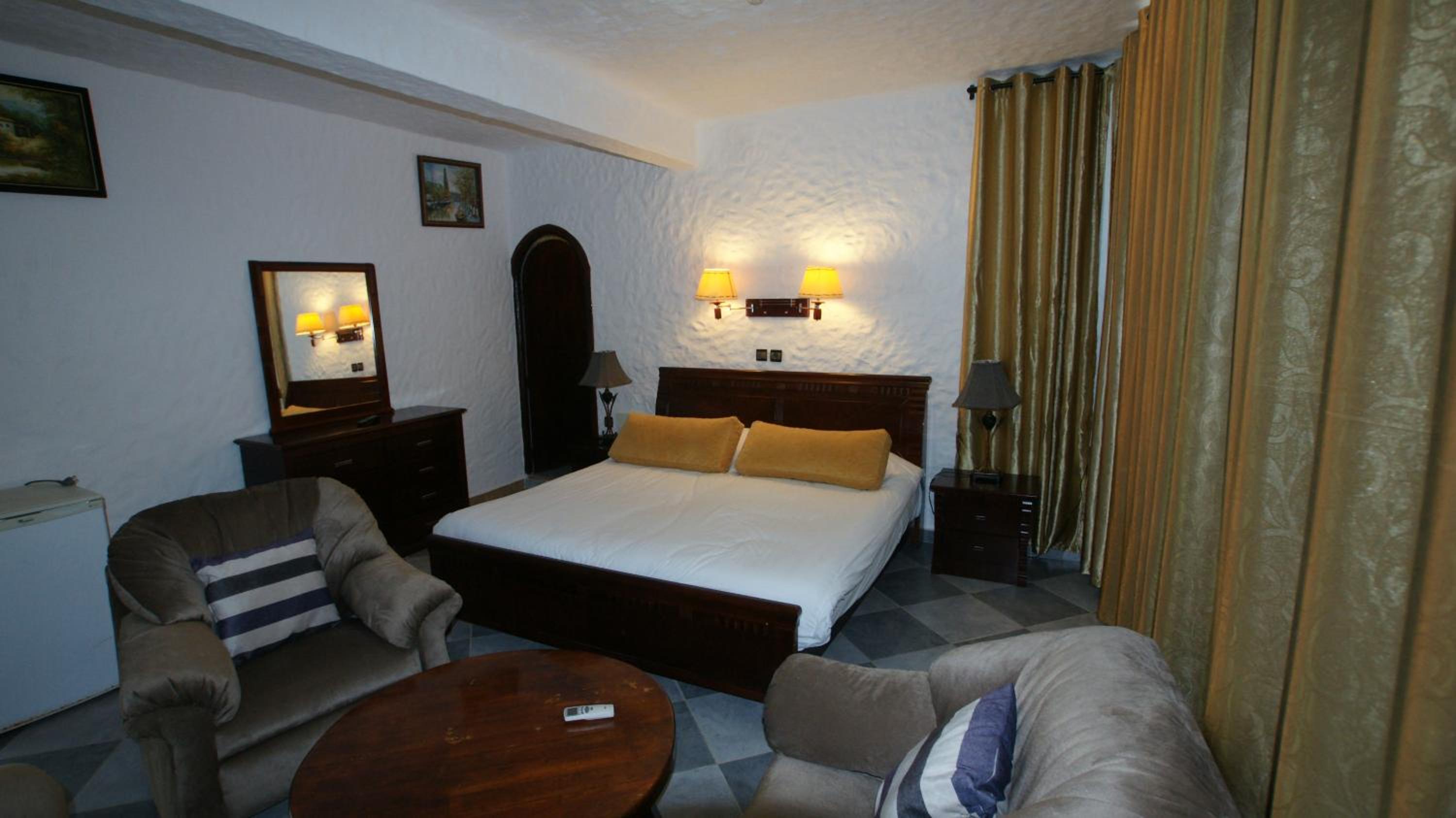 Suite (2 Adults) photo 2