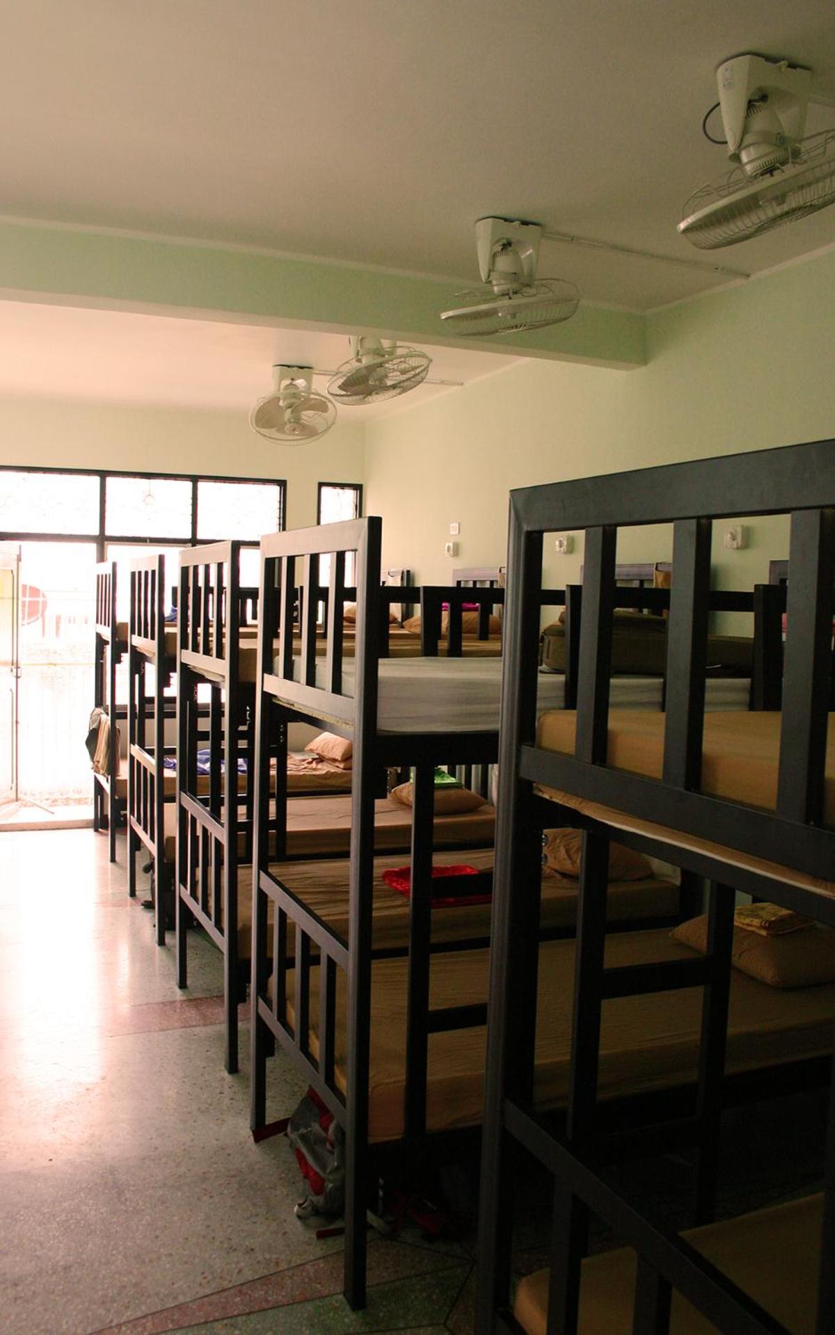 Bed in 10-Bed Mixed Dormitory Room photo 1