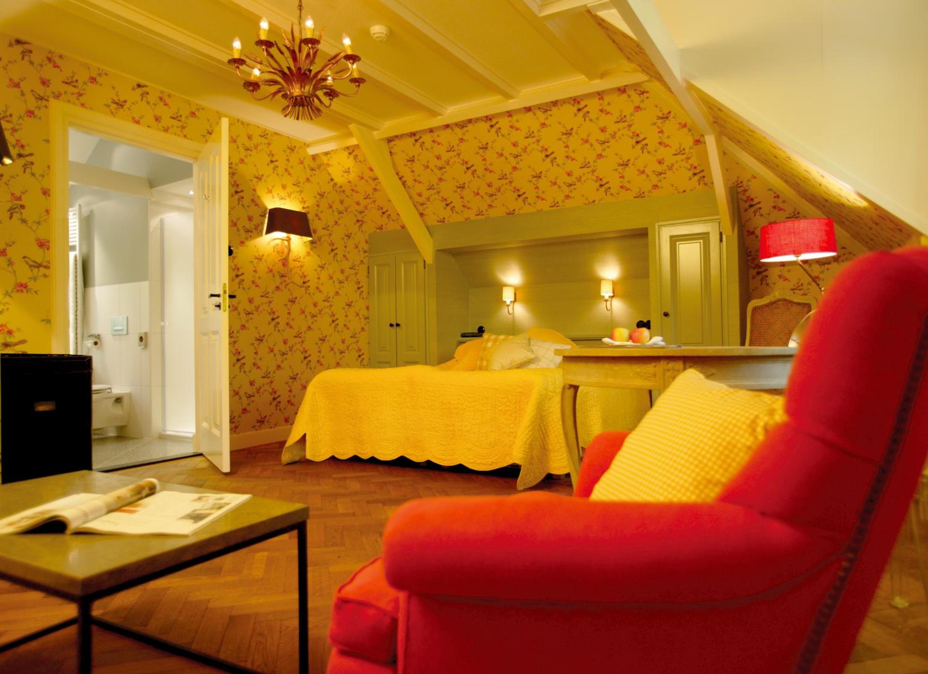 Deluxe Room - Photo 9