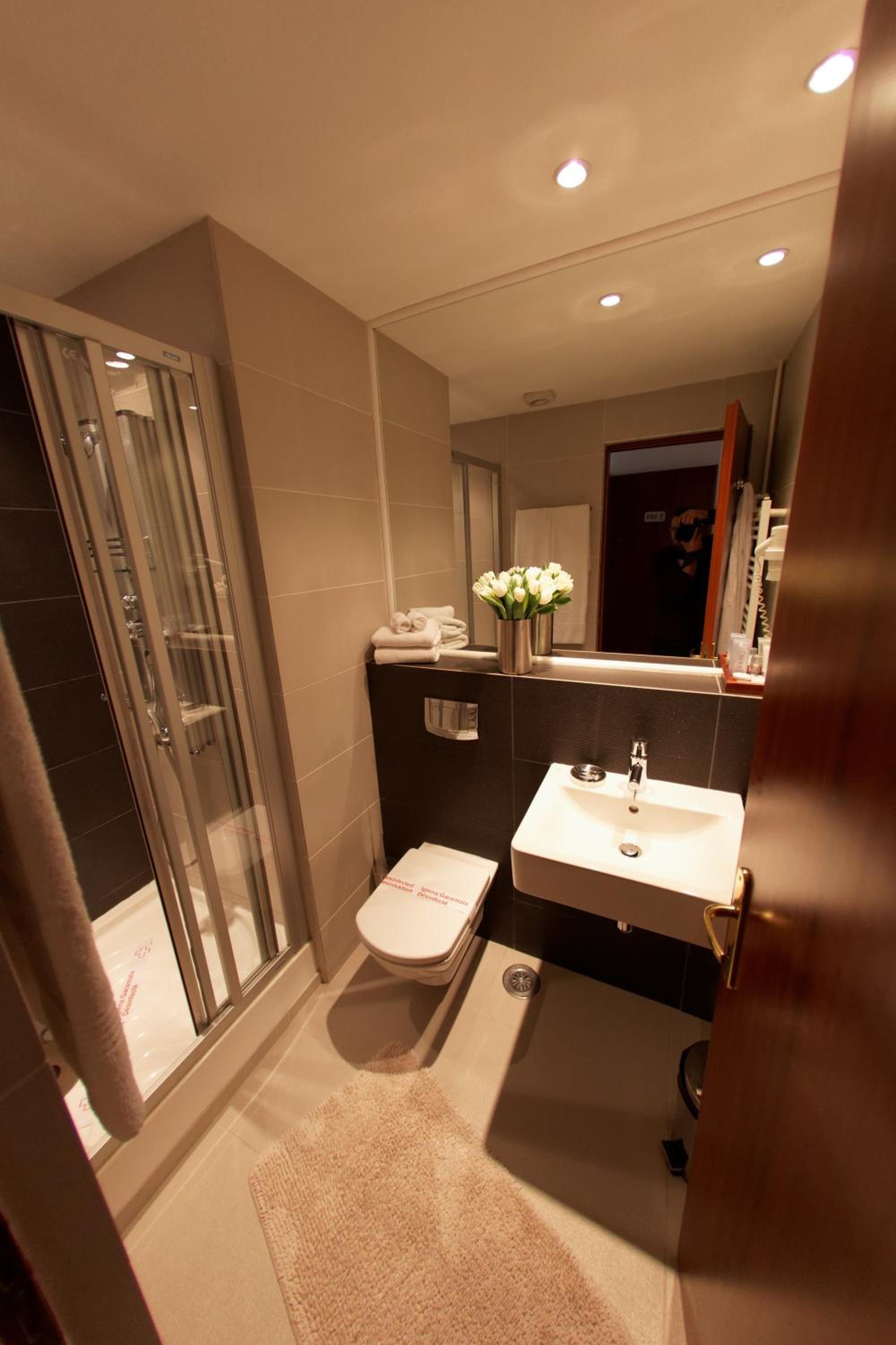 Superior Double Room - Photo 12