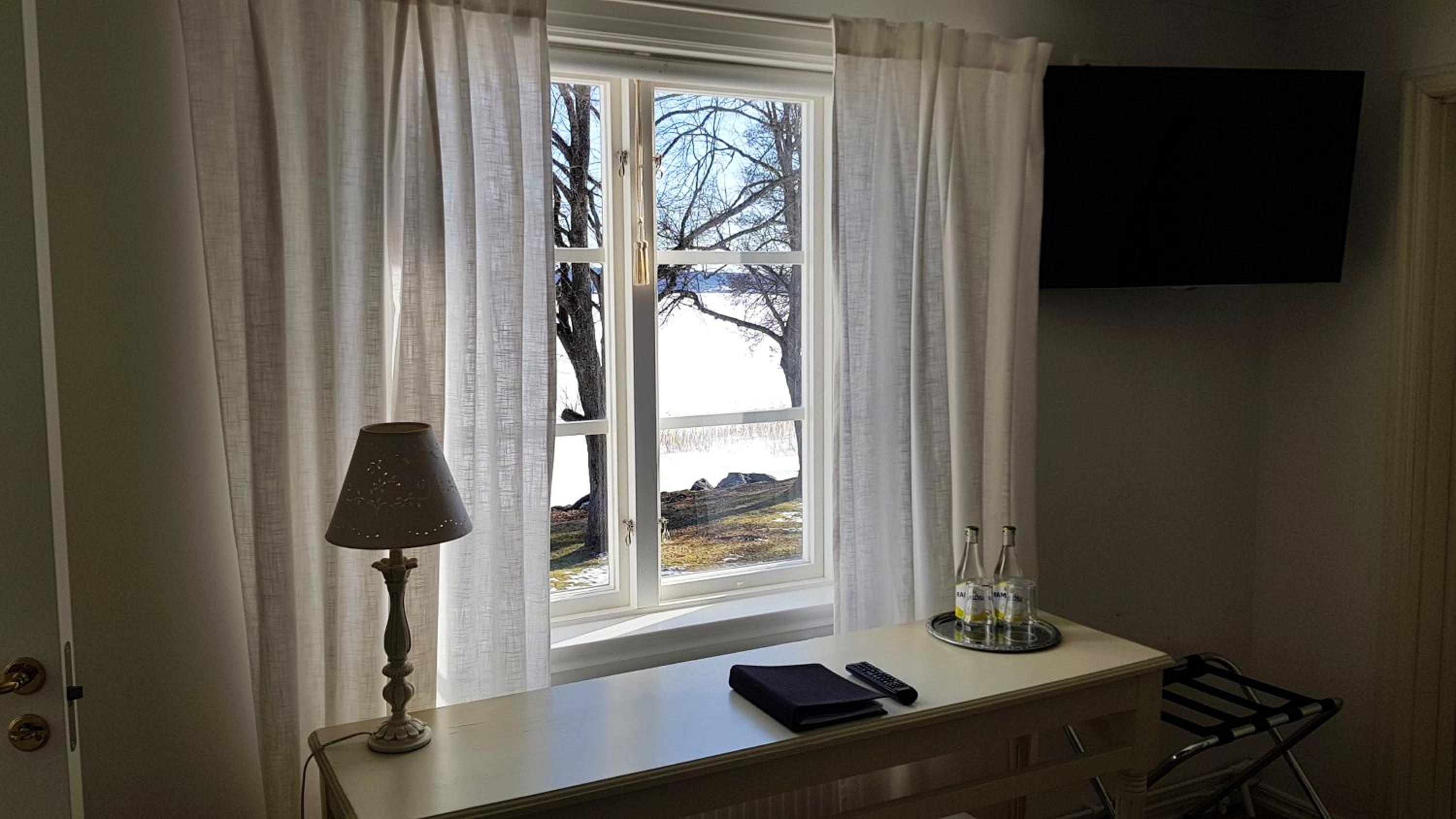 Double Room with Lake View