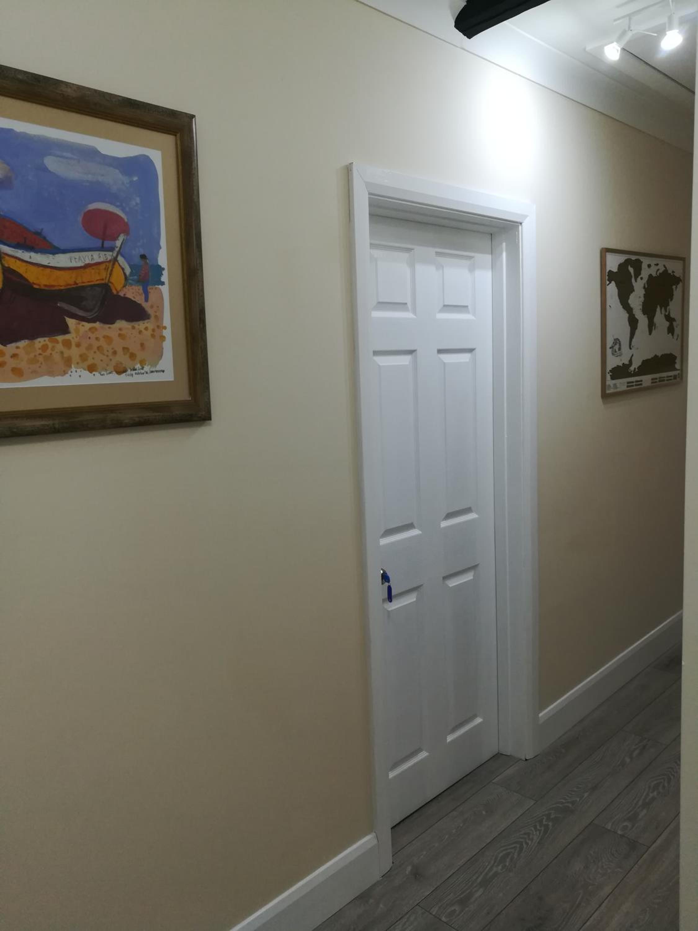 Twin Room with Shower - Photo 7