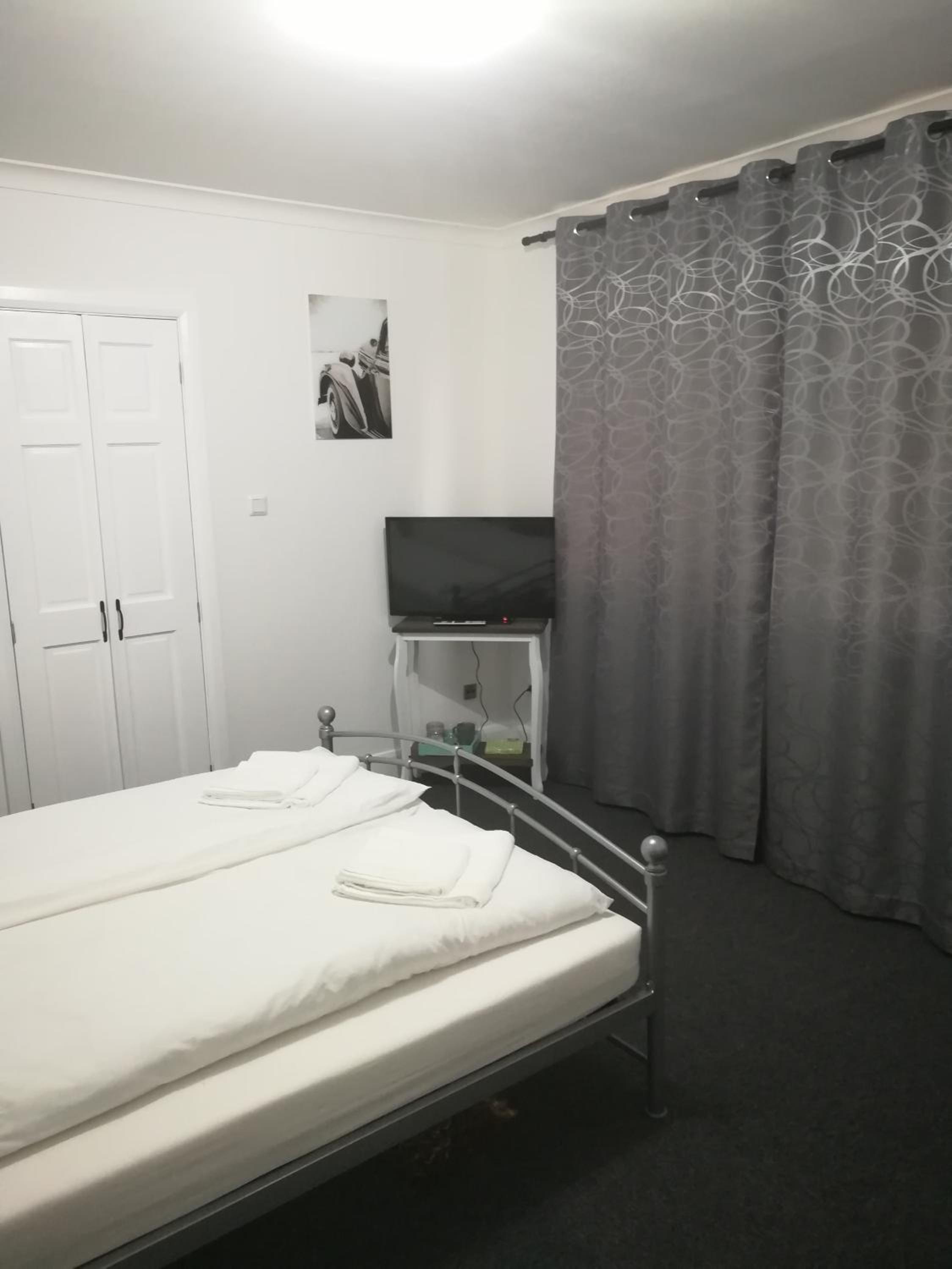 Deluxe Double Room - Photo 7