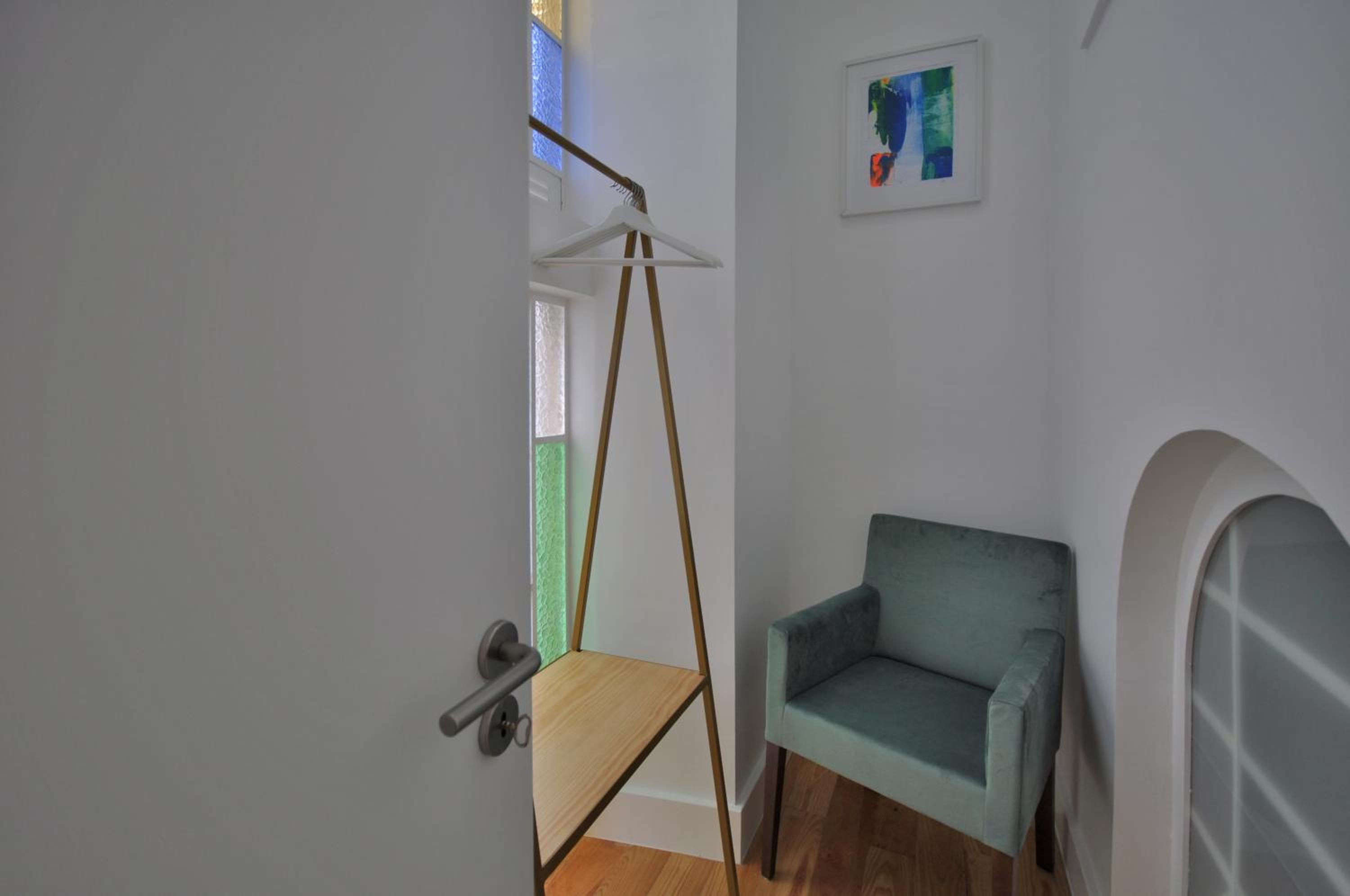 Available room