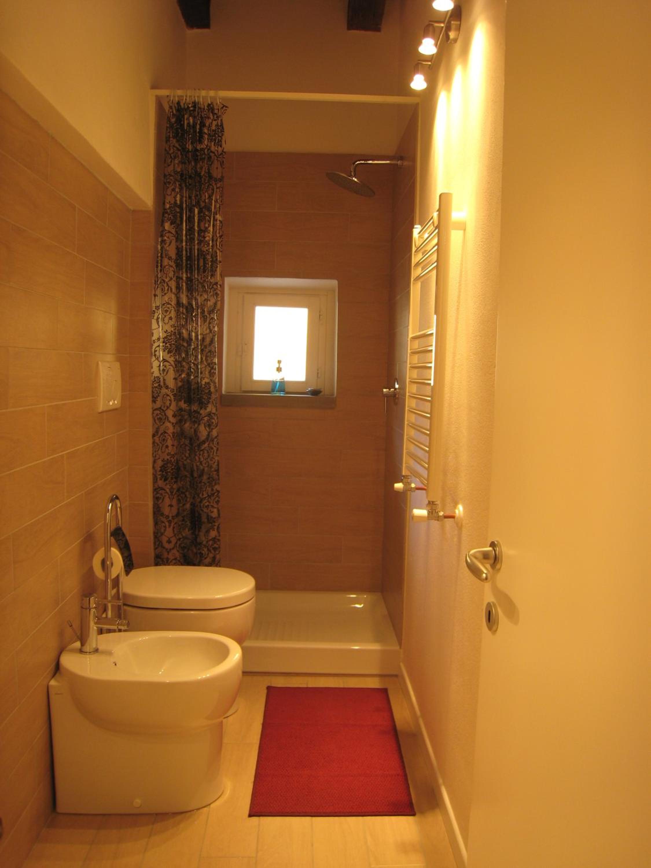 Double or Twin Room - Photo 4