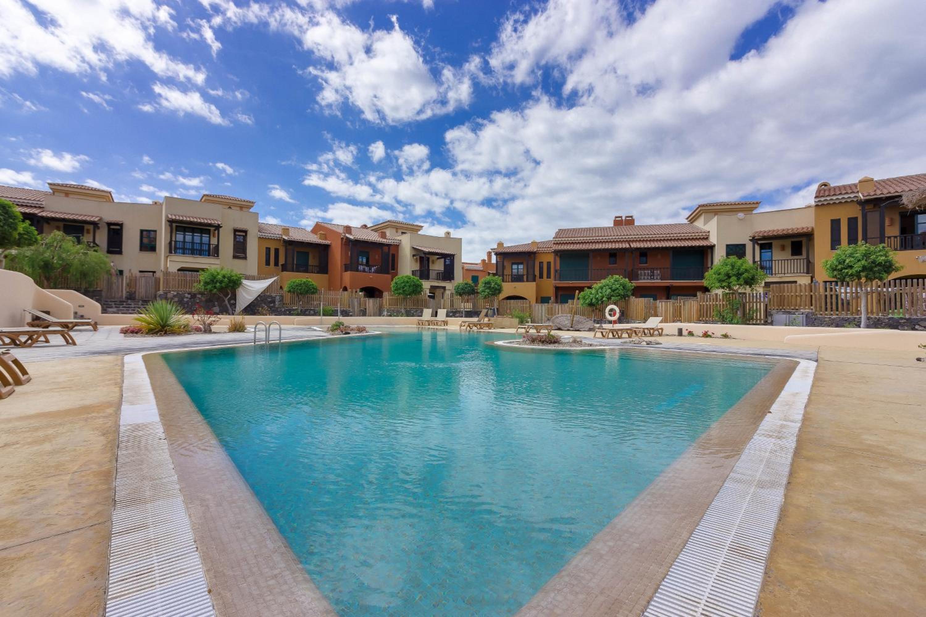 Villa with Sea View photo 3