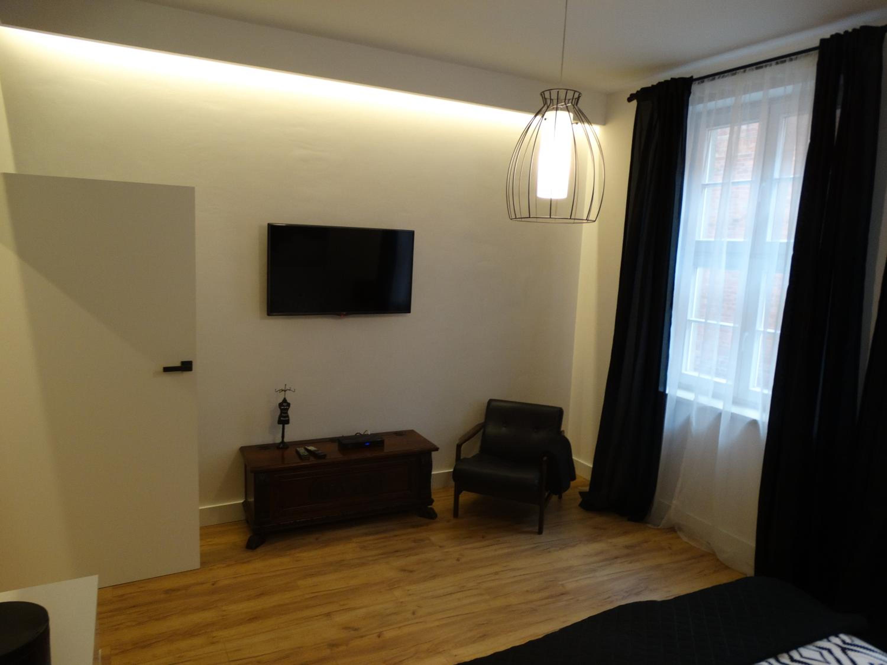 Deluxe Apartment - Photo 19